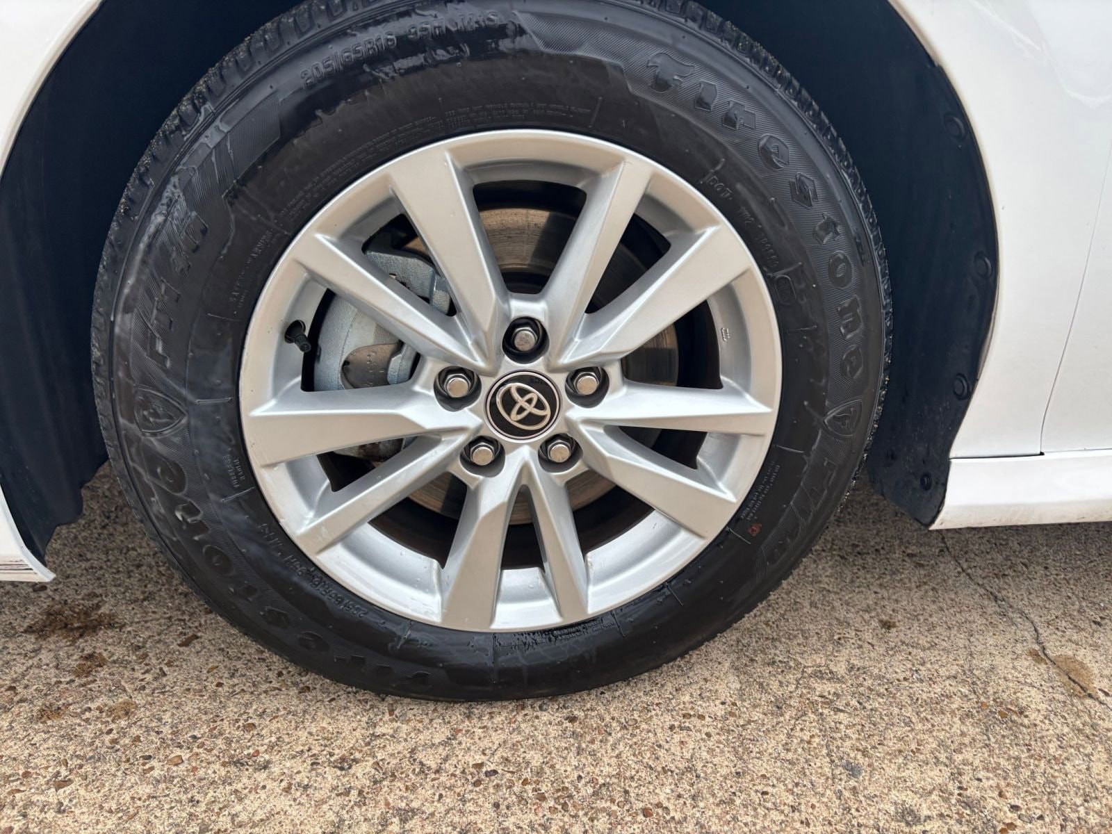 Thumbnail: 2025 Toyota Camry - 29