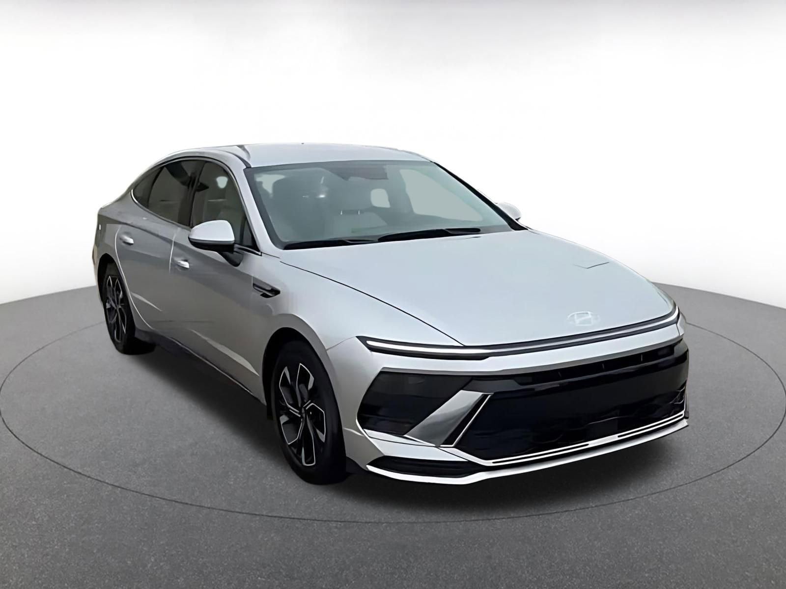 Thumbnail: 2025 Hyundai Sonata - 3