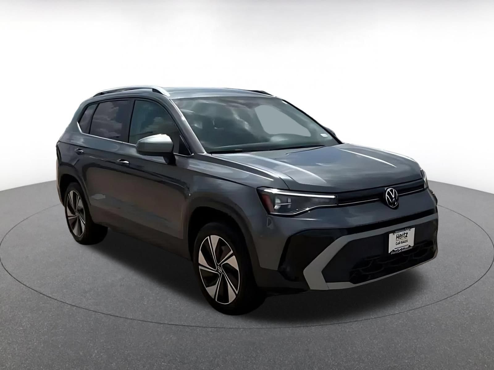 Thumbnail: 2026 Volkswagen Taos - 3