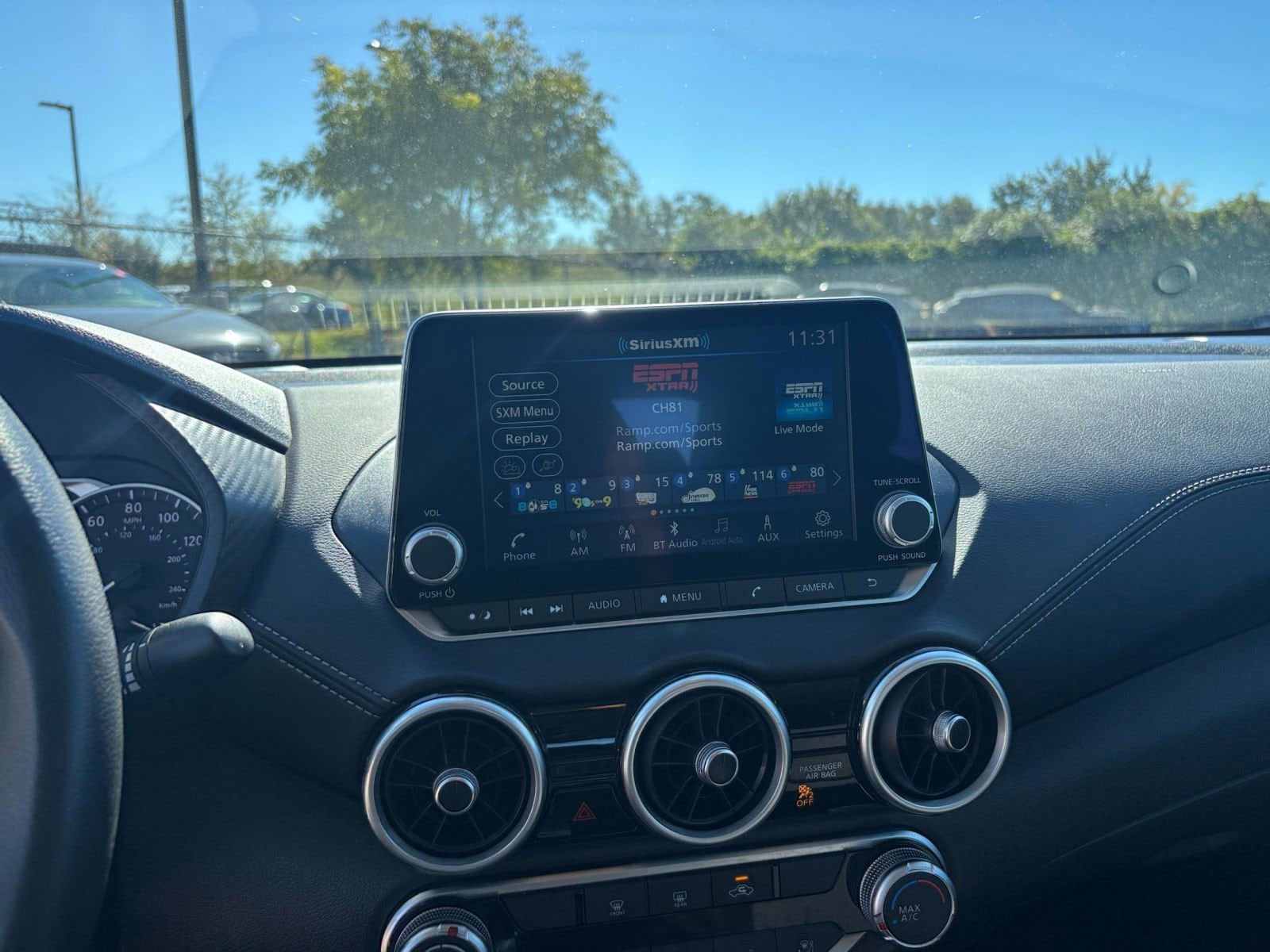 Thumbnail: 2025 Nissan Sentra - 21