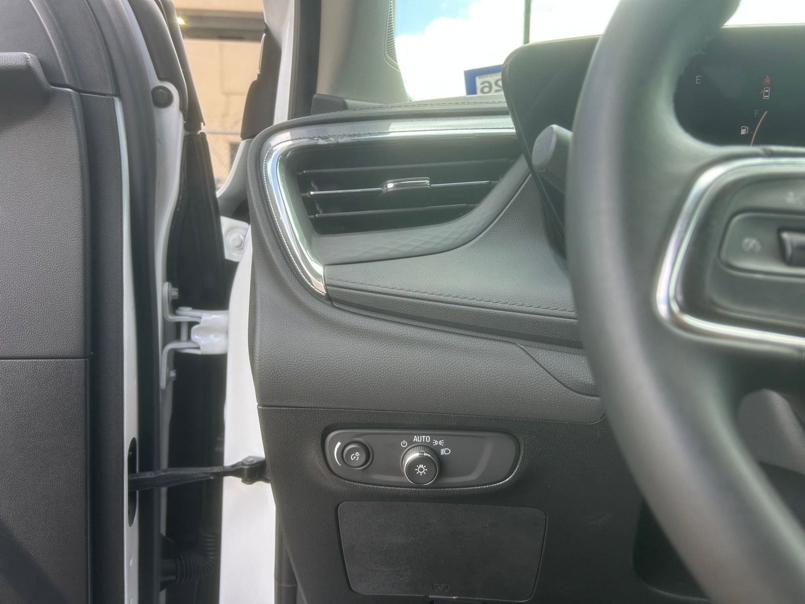 Thumbnail: 2025 Buick Encore GX - 33