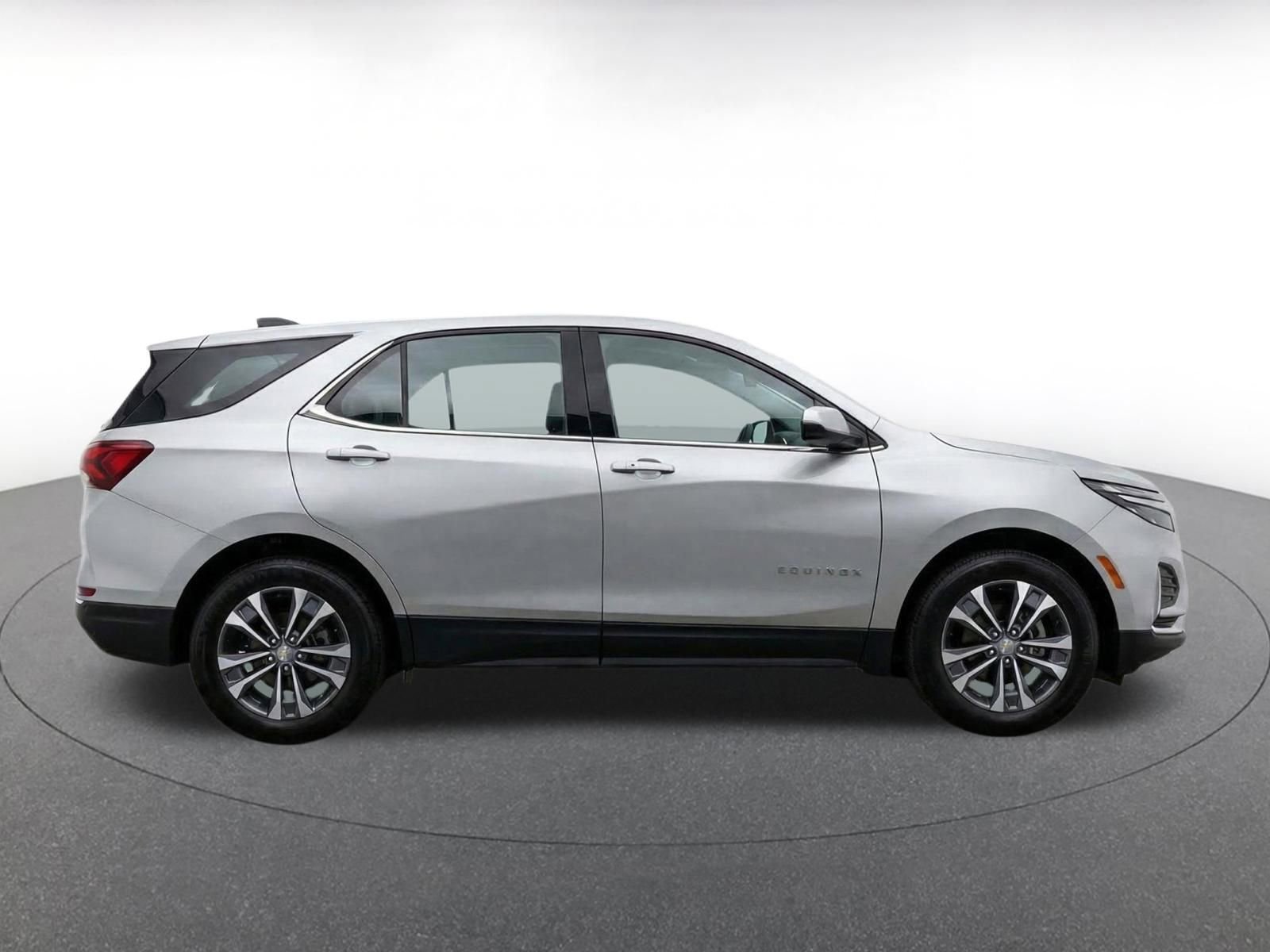 Thumbnail: 2025 Chevrolet Equinox - 10