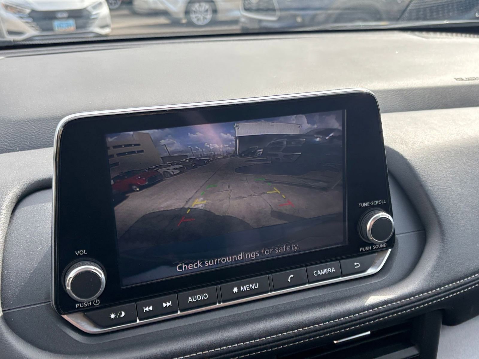 Thumbnail: 2025 Nissan Rogue - 25