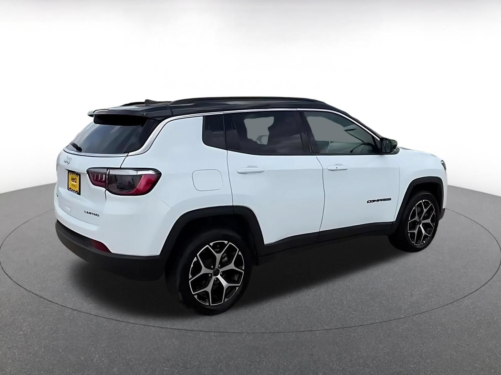 Thumbnail: 2025 Jeep Compass - 14