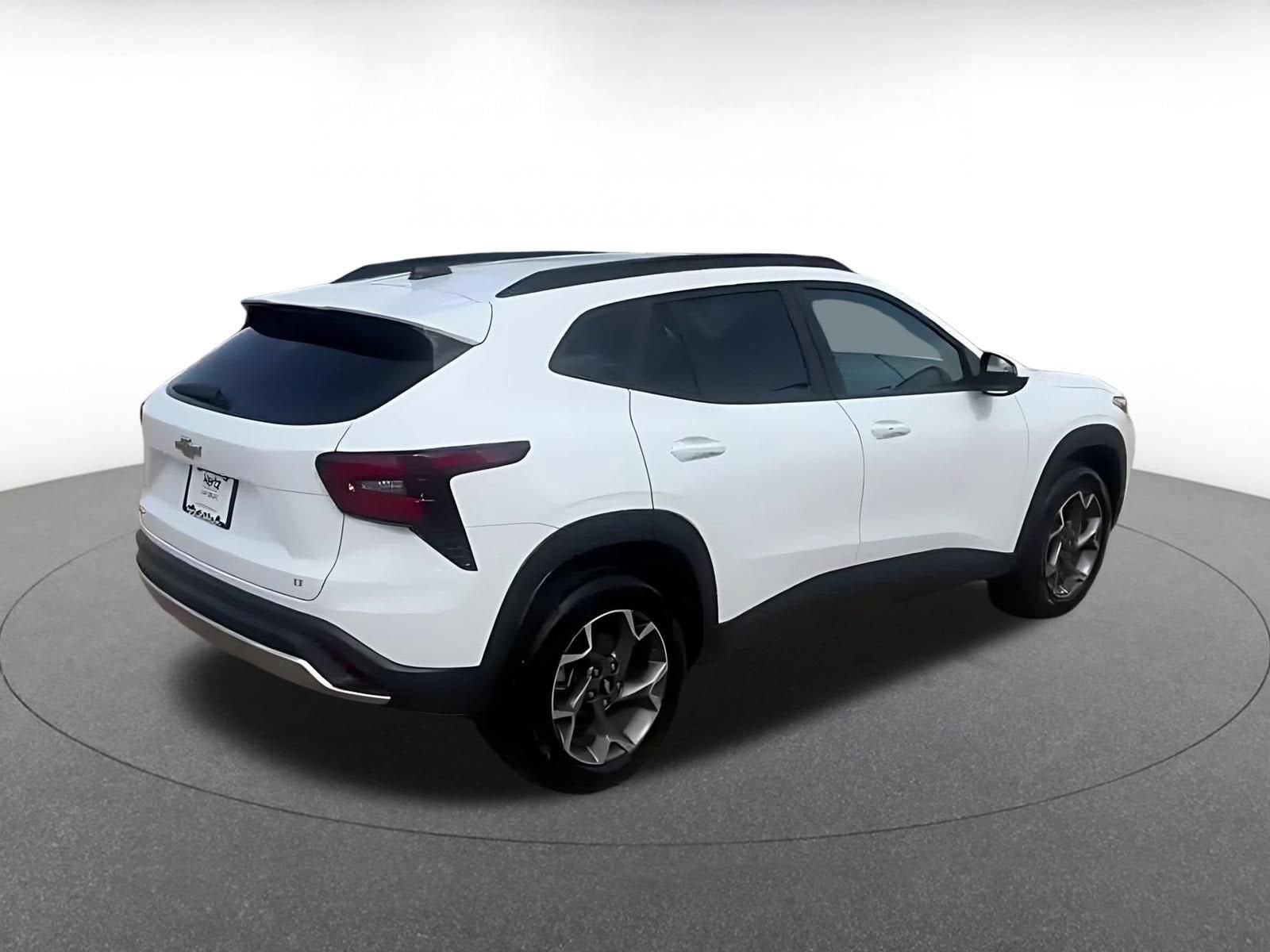 Thumbnail: 2025 Chevrolet Trax - 13