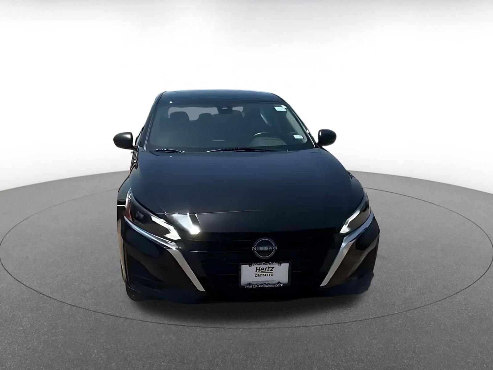 Thumbnail: 2025 Nissan Altima - 4