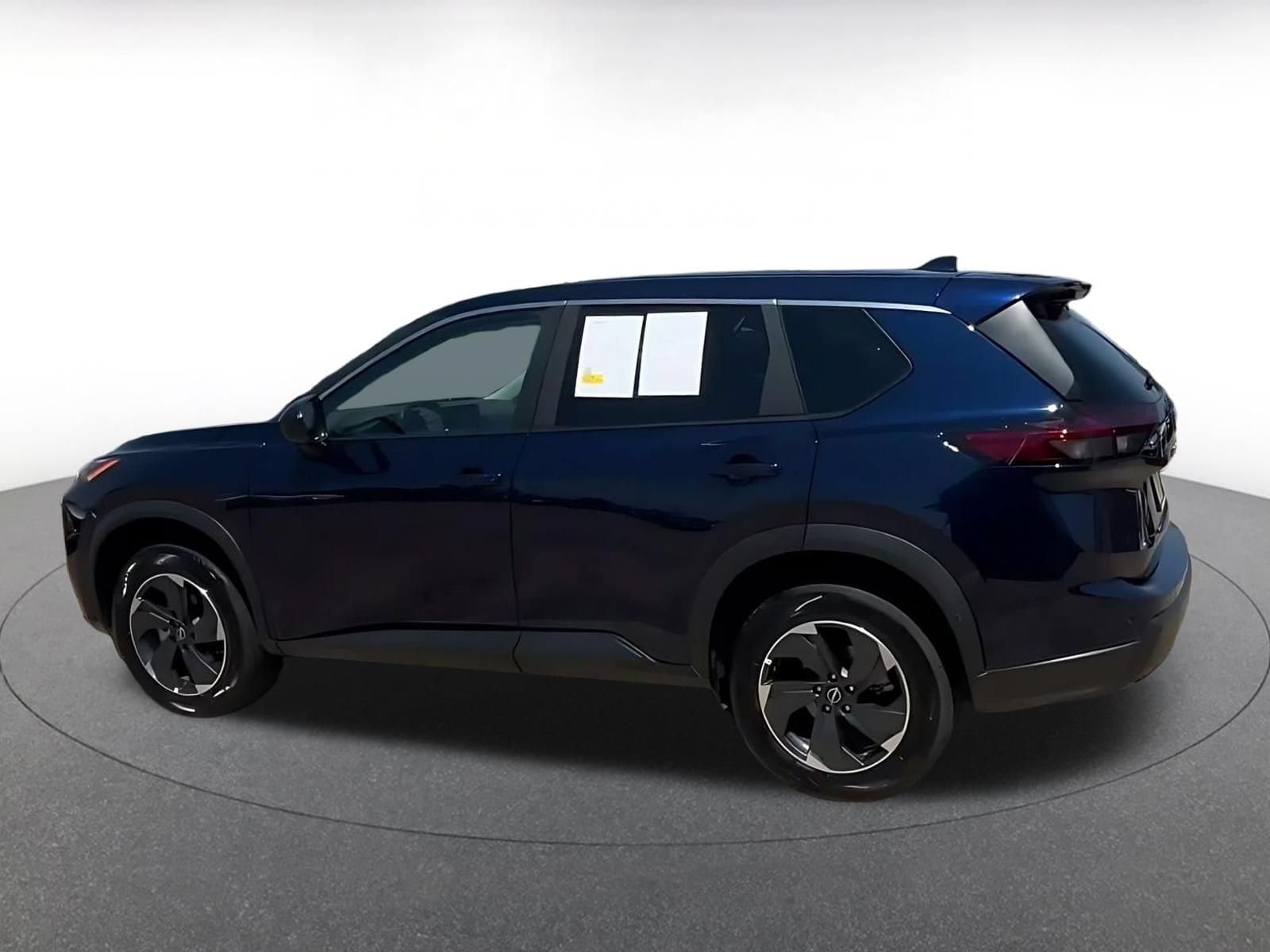 Thumbnail: 2026 Nissan Rogue - 8