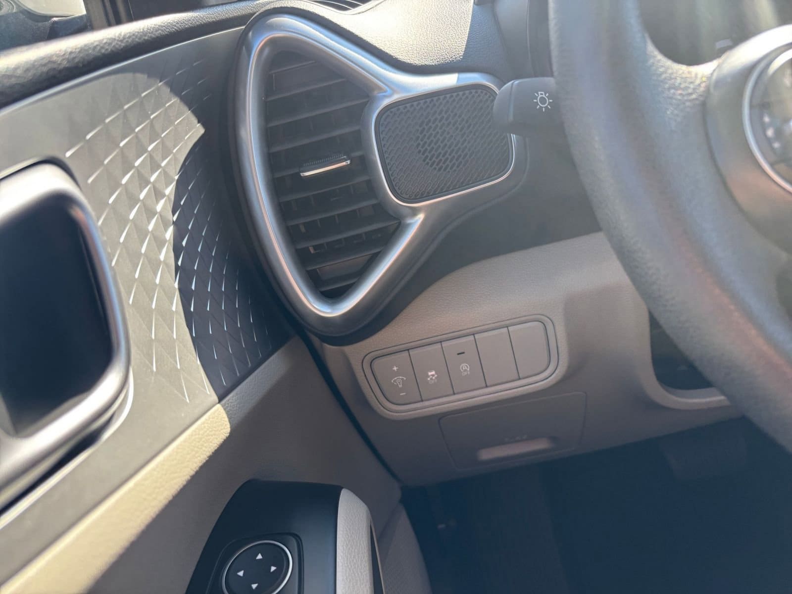 Thumbnail: 2025 Kia Soul - 31