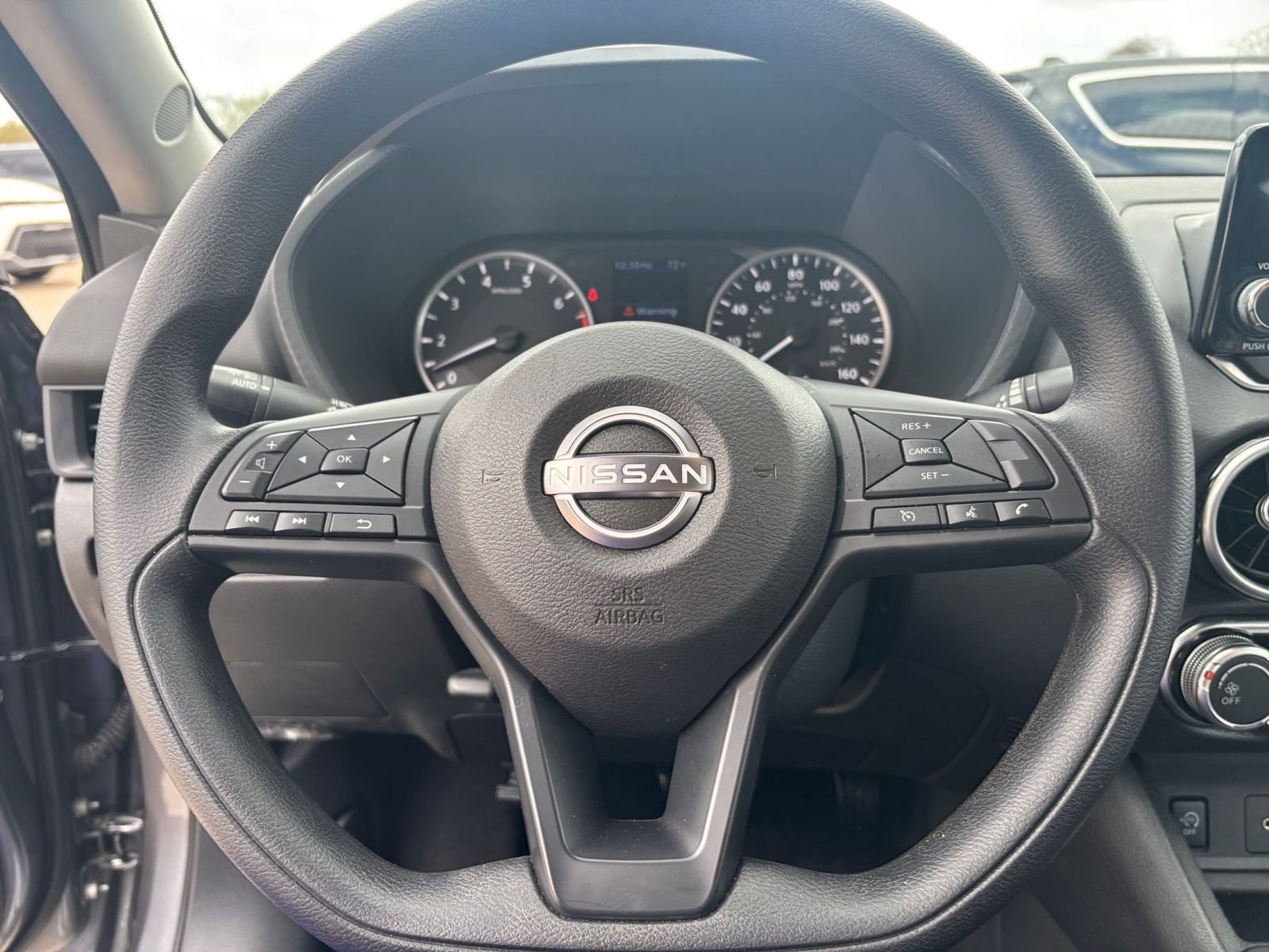 Thumbnail: 2025 Nissan Sentra - 25