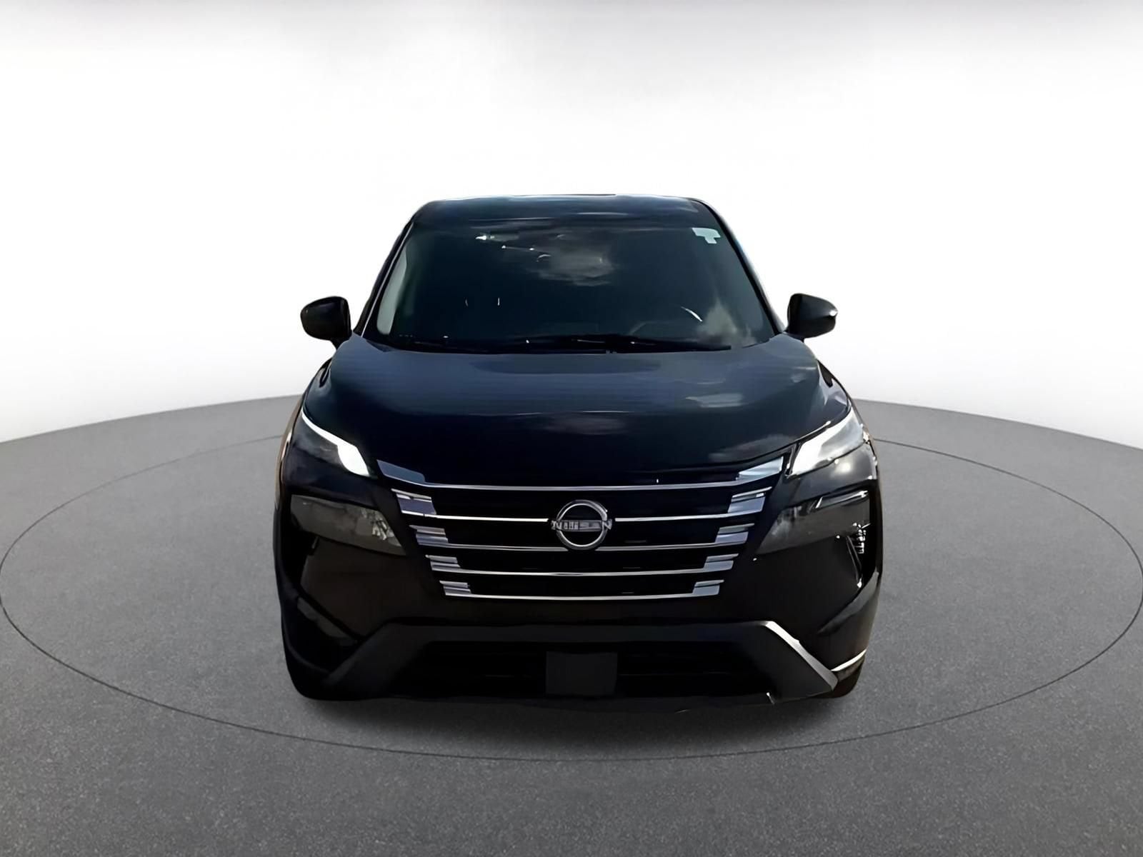 Thumbnail: 2025 Nissan Rogue - 4