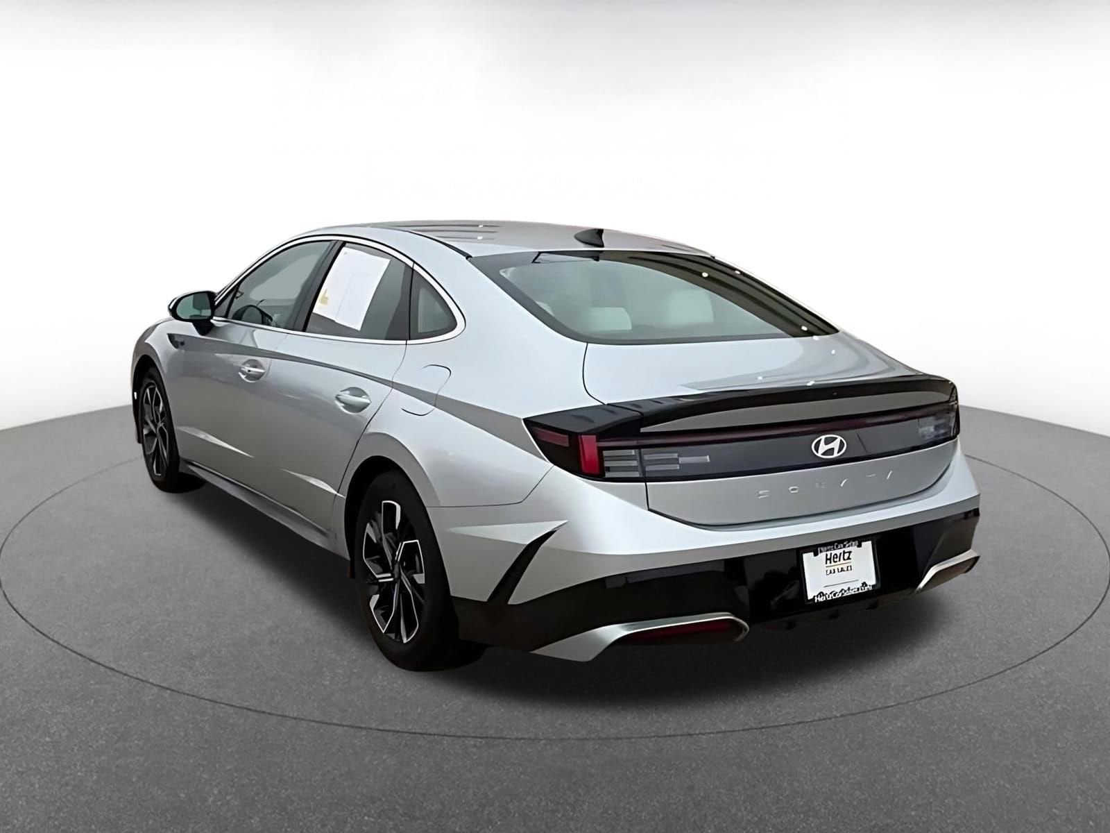 Thumbnail: 2025 Hyundai Sonata - 4