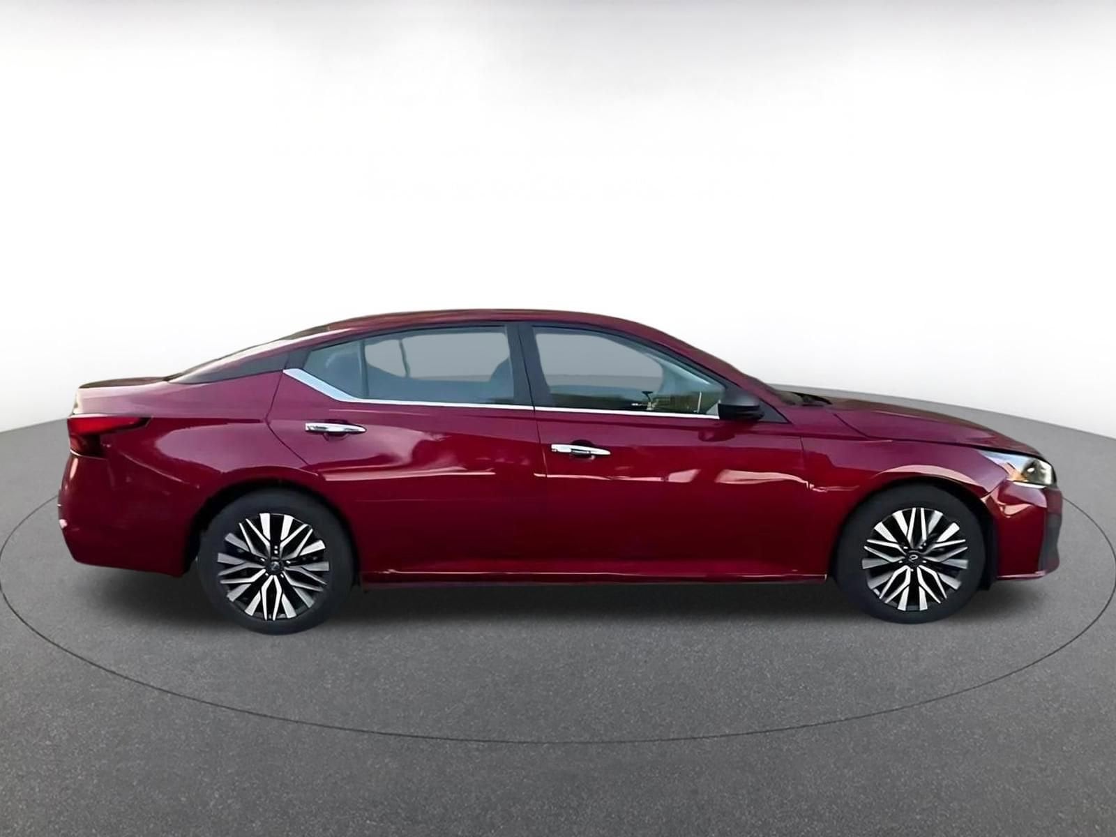 Thumbnail: 2025 Nissan Altima - 15