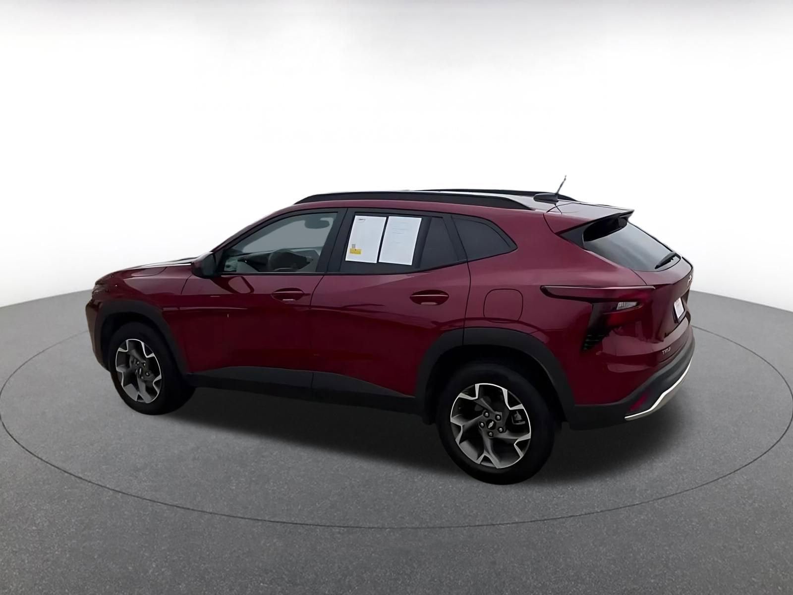 Thumbnail: 2025 Chevrolet Trax - 10