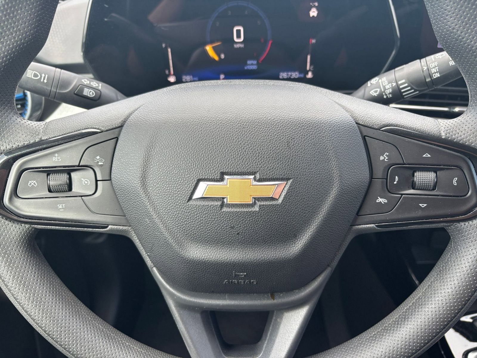 Thumbnail: 2025 Chevrolet Trax - 25