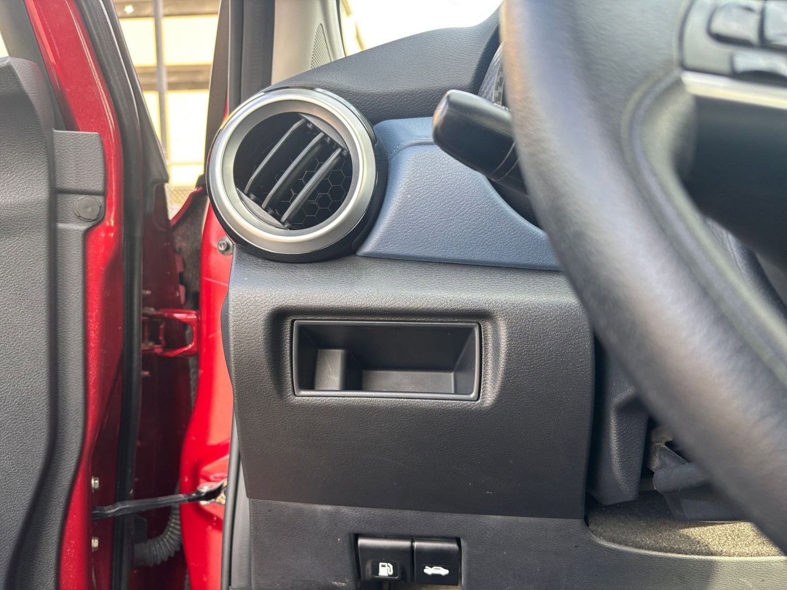 Thumbnail: 2025 Nissan Versa - 32