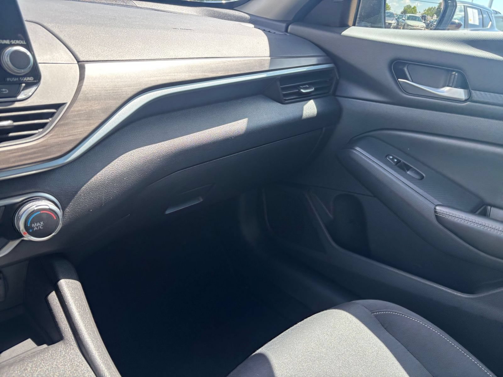 Thumbnail: 2025 Nissan Altima - 35