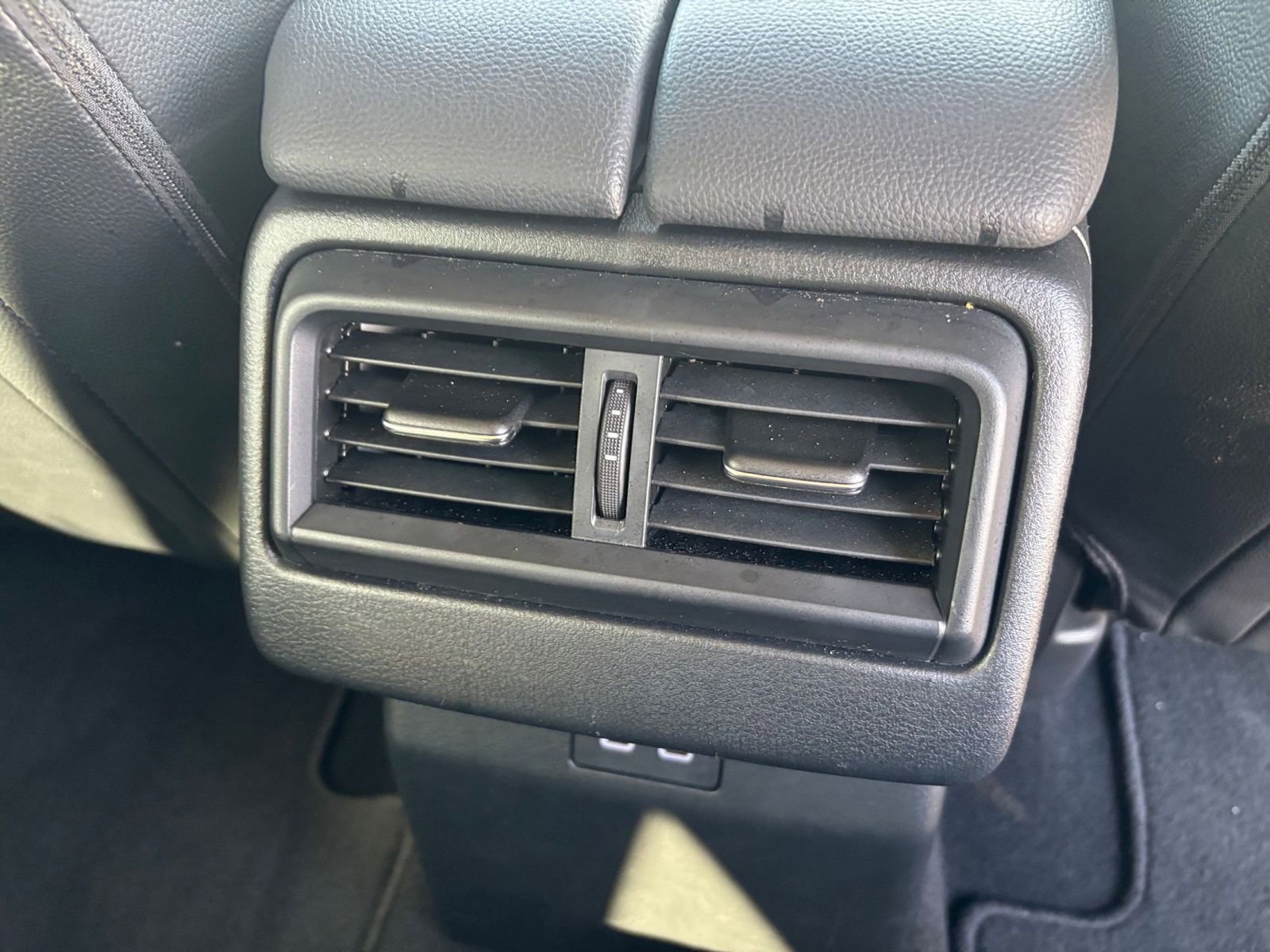 Thumbnail: 2025 Mazda CX-50 - 24