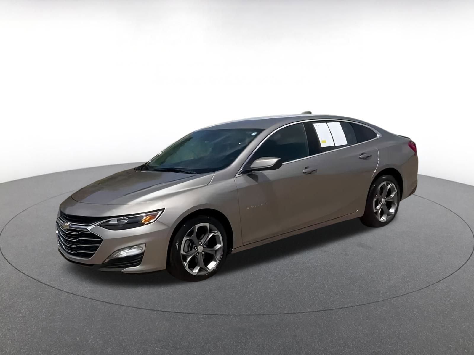 Thumbnail: 2024 Chevrolet Malibu - 5