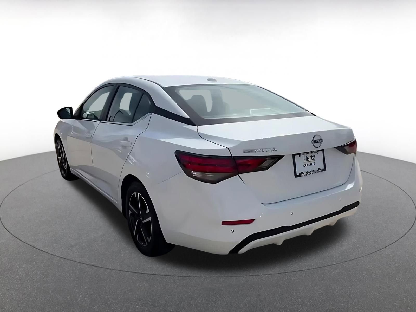 Thumbnail: 2025 Nissan Sentra - 11