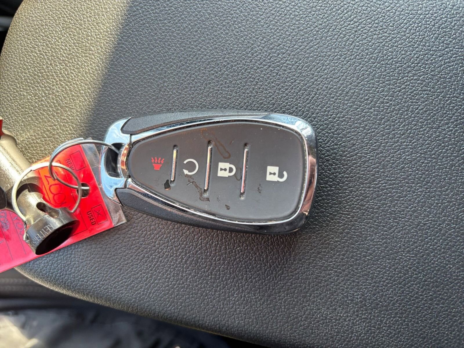 Thumbnail: 2025 Chevrolet Trax - 21