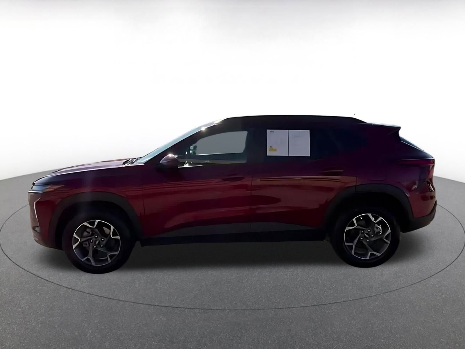 Thumbnail: 2025 Chevrolet Trax - 4