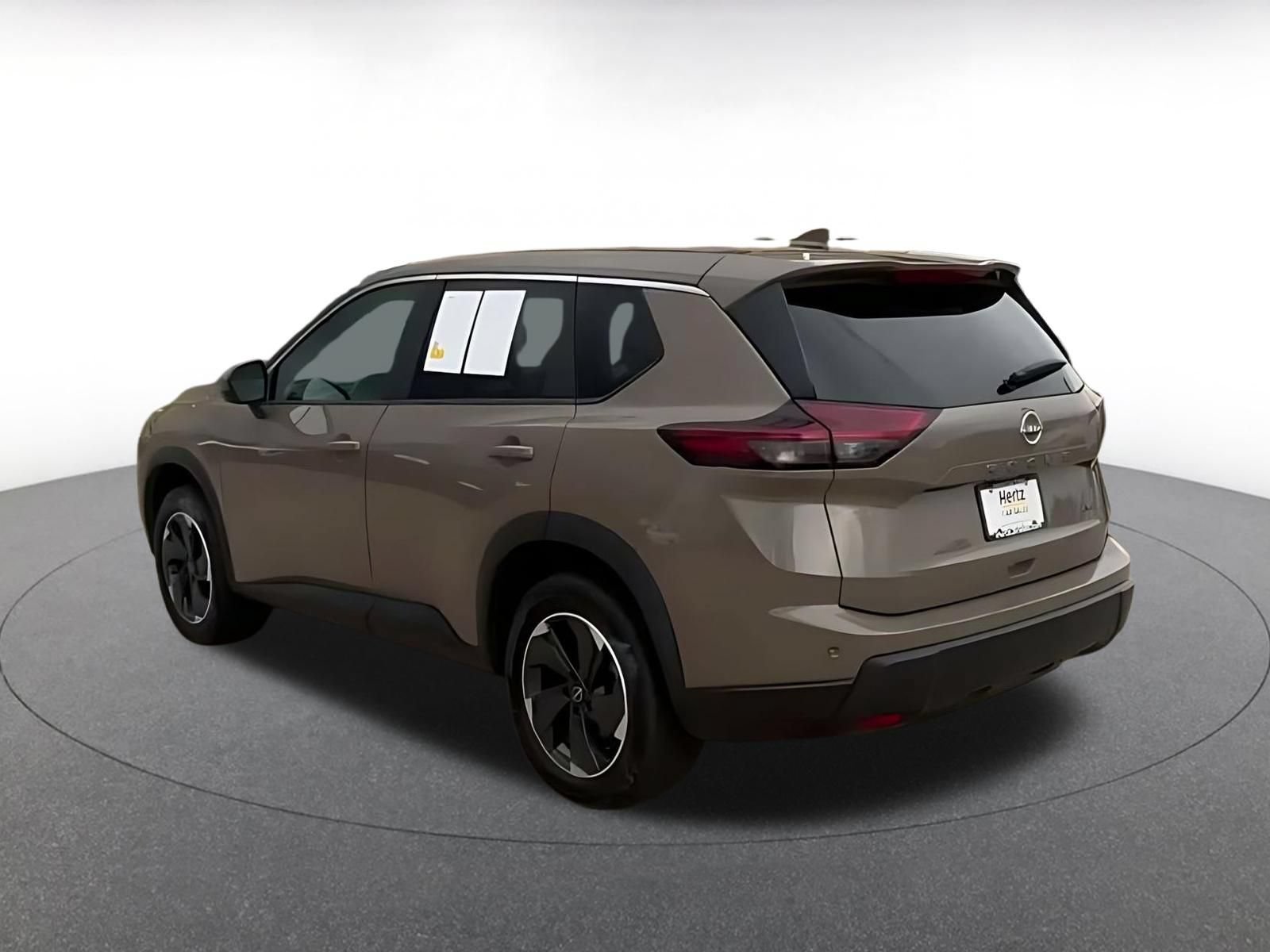 Thumbnail: 2025 Nissan Rogue - 10