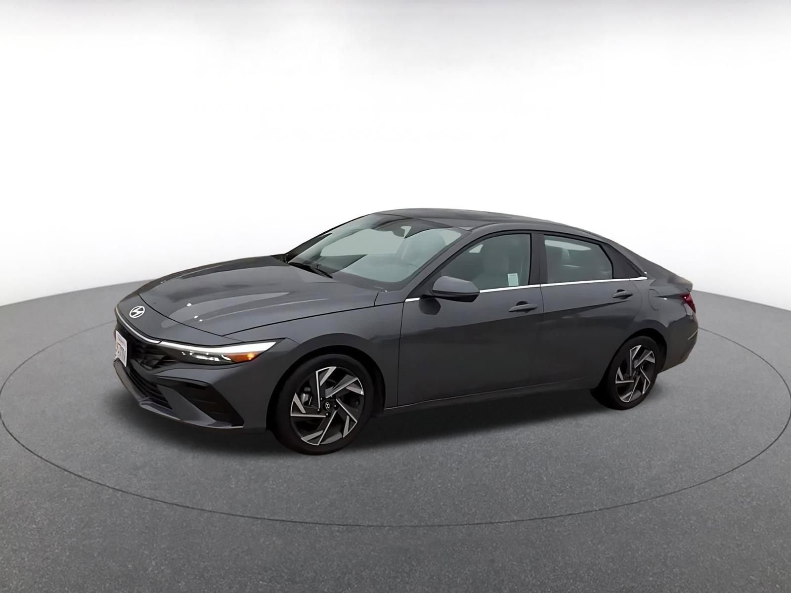 Thumbnail: 2025 Hyundai Elantra - 7