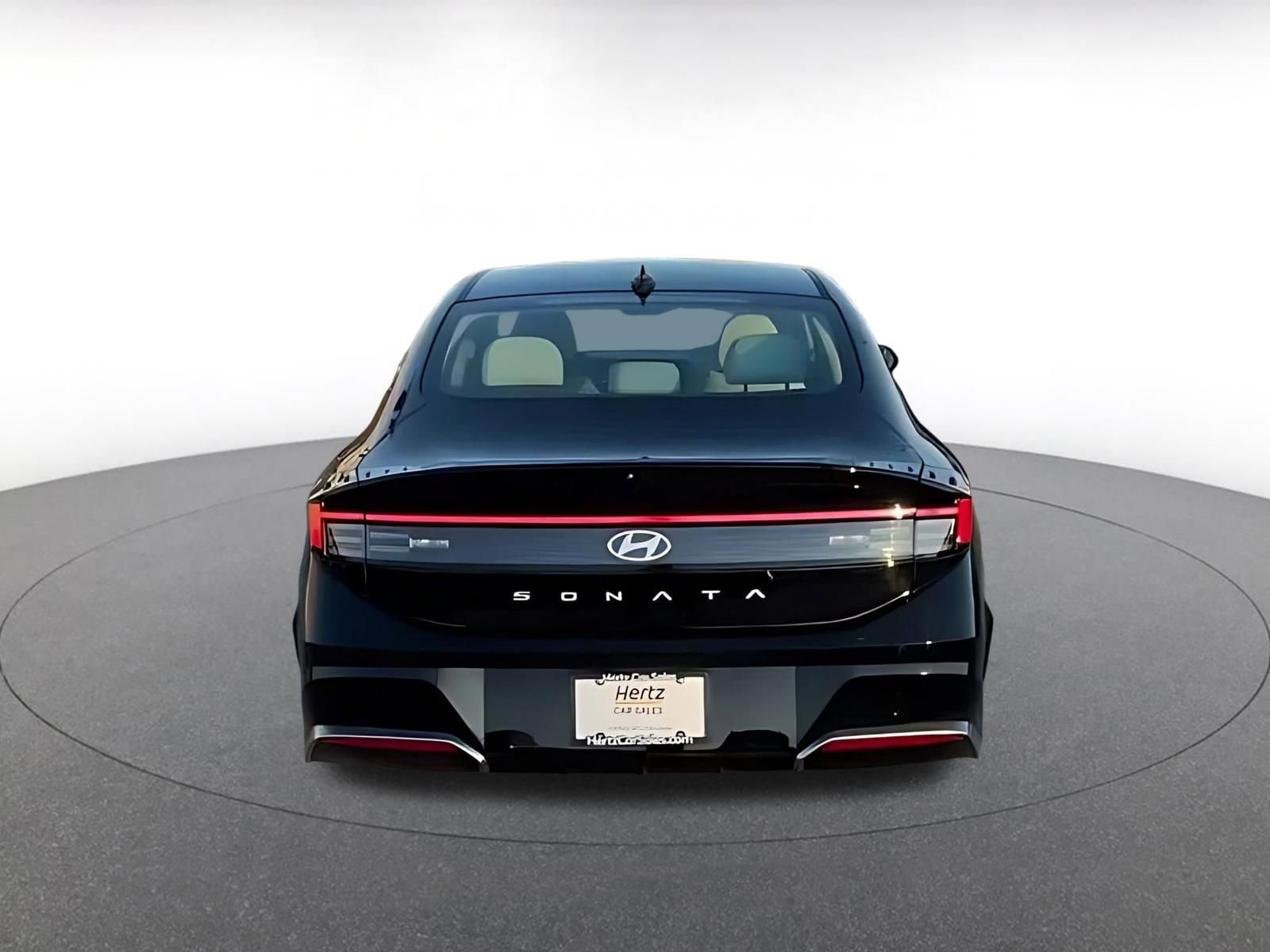 Thumbnail: 2025 Hyundai Sonata - 10