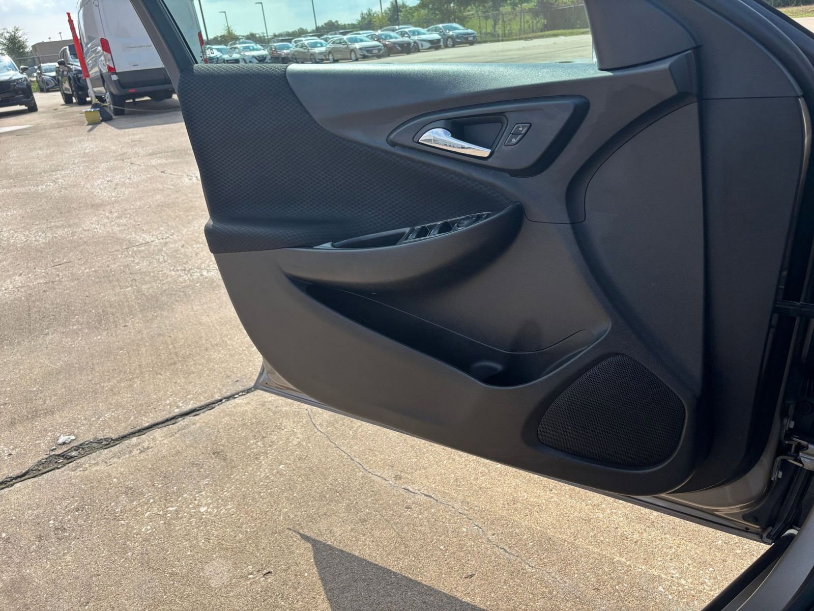 Thumbnail: 2024 Chevrolet Malibu - 20