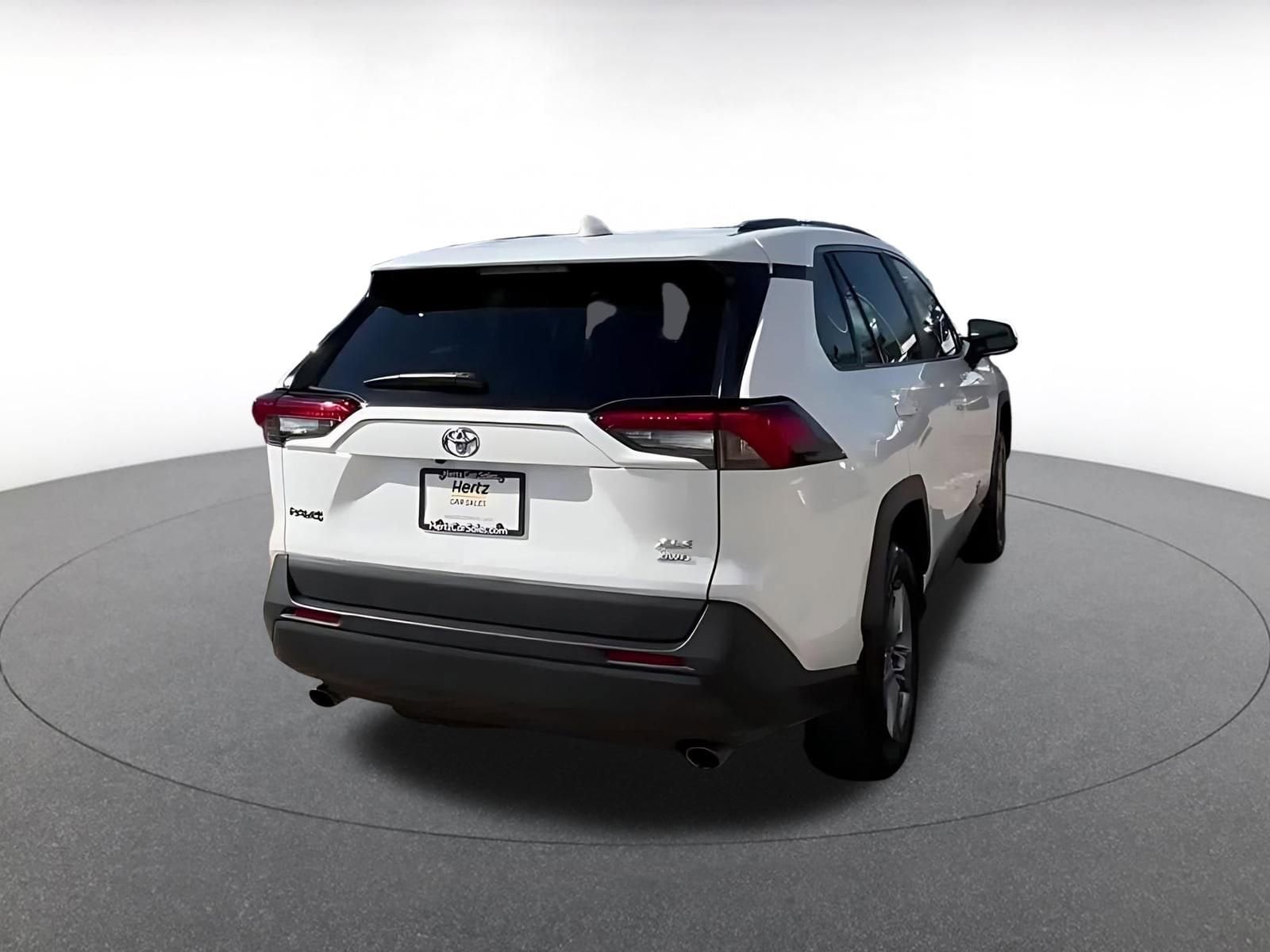 Thumbnail: 2025 Toyota RAV4 - 14