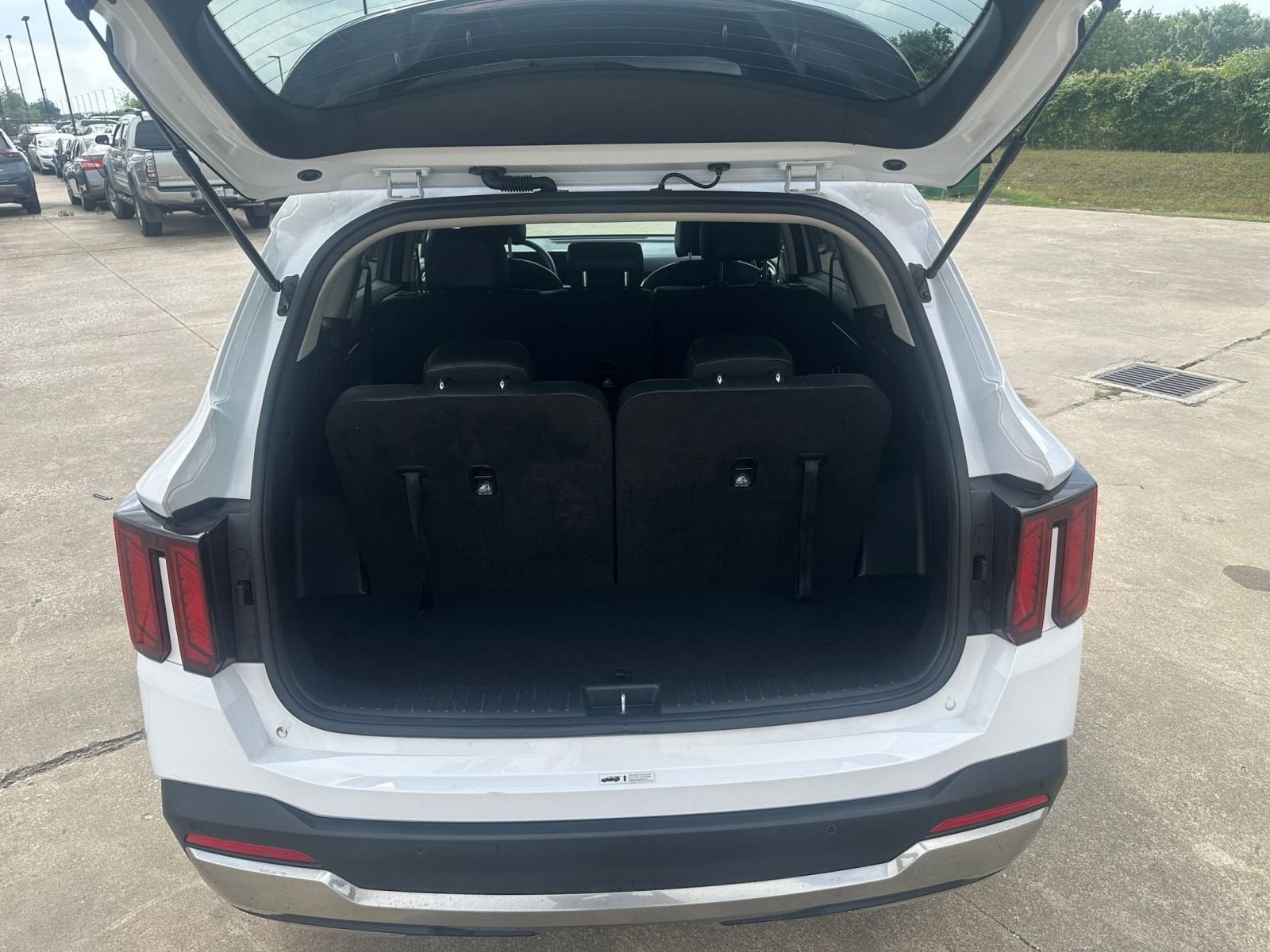 2024 Kia Sorento S 26