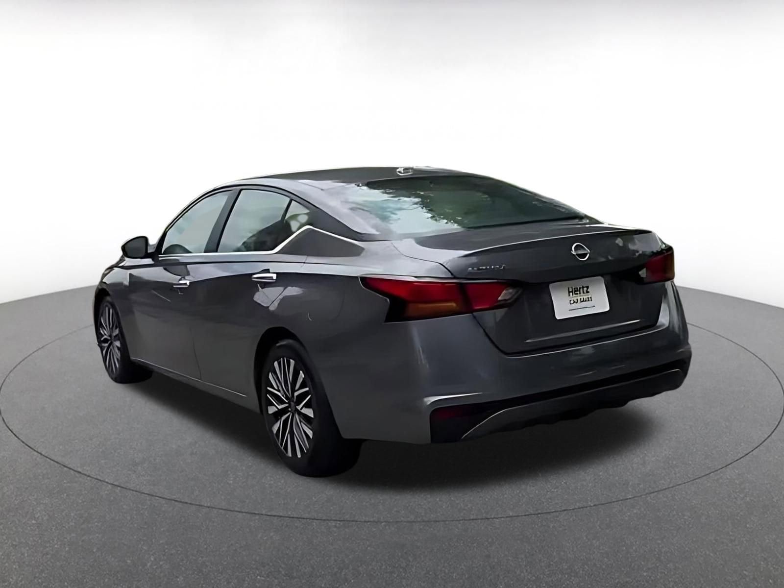 Thumbnail: 2025 Nissan Altima - 11
