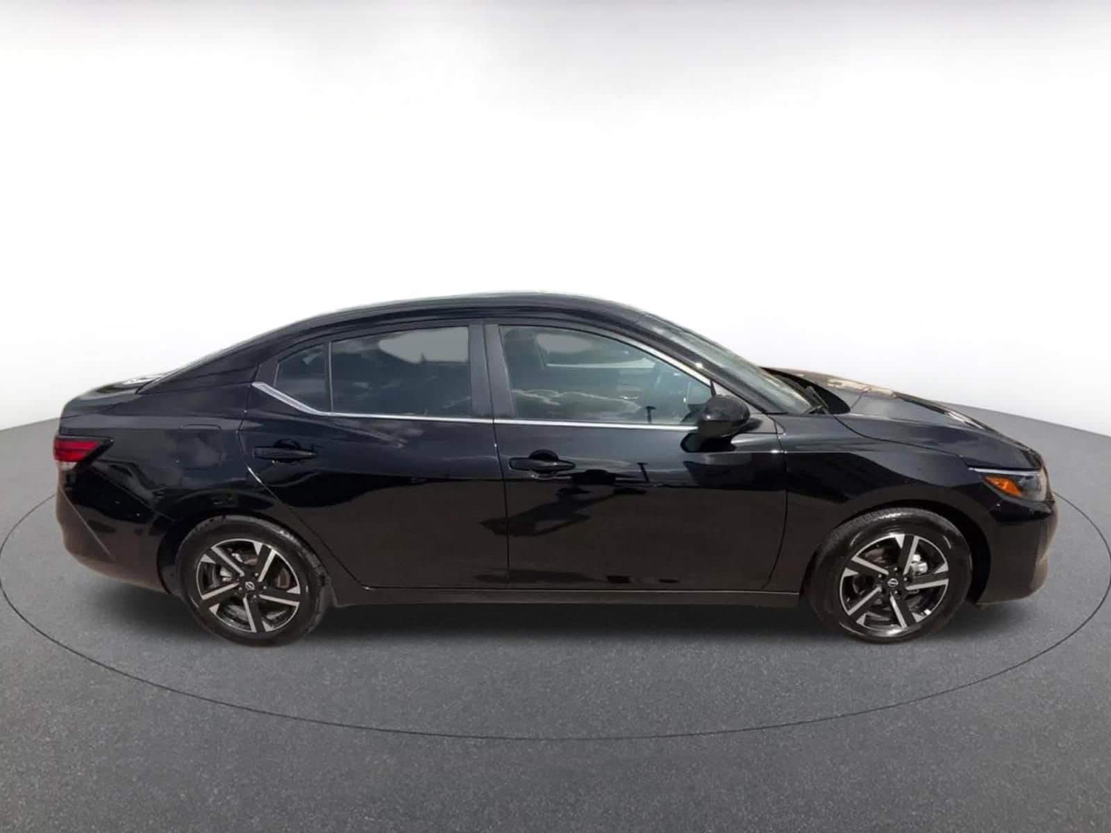Thumbnail: 2025 Nissan Sentra - 16
