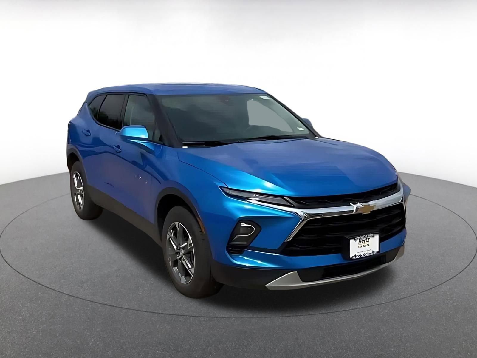 Thumbnail: 2025 Chevrolet Blazer - 3