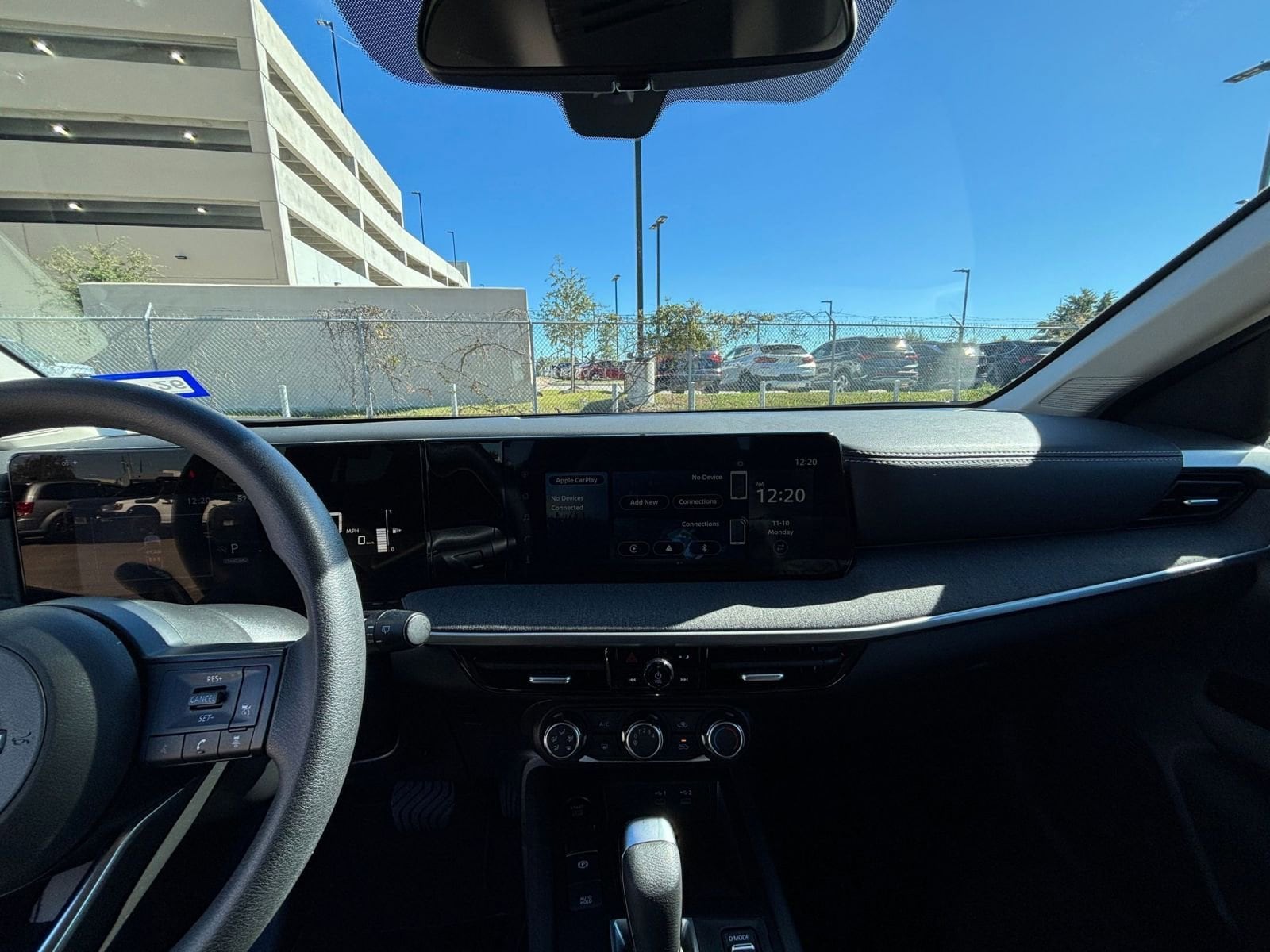 Thumbnail: 2025 Nissan Kicks - 31