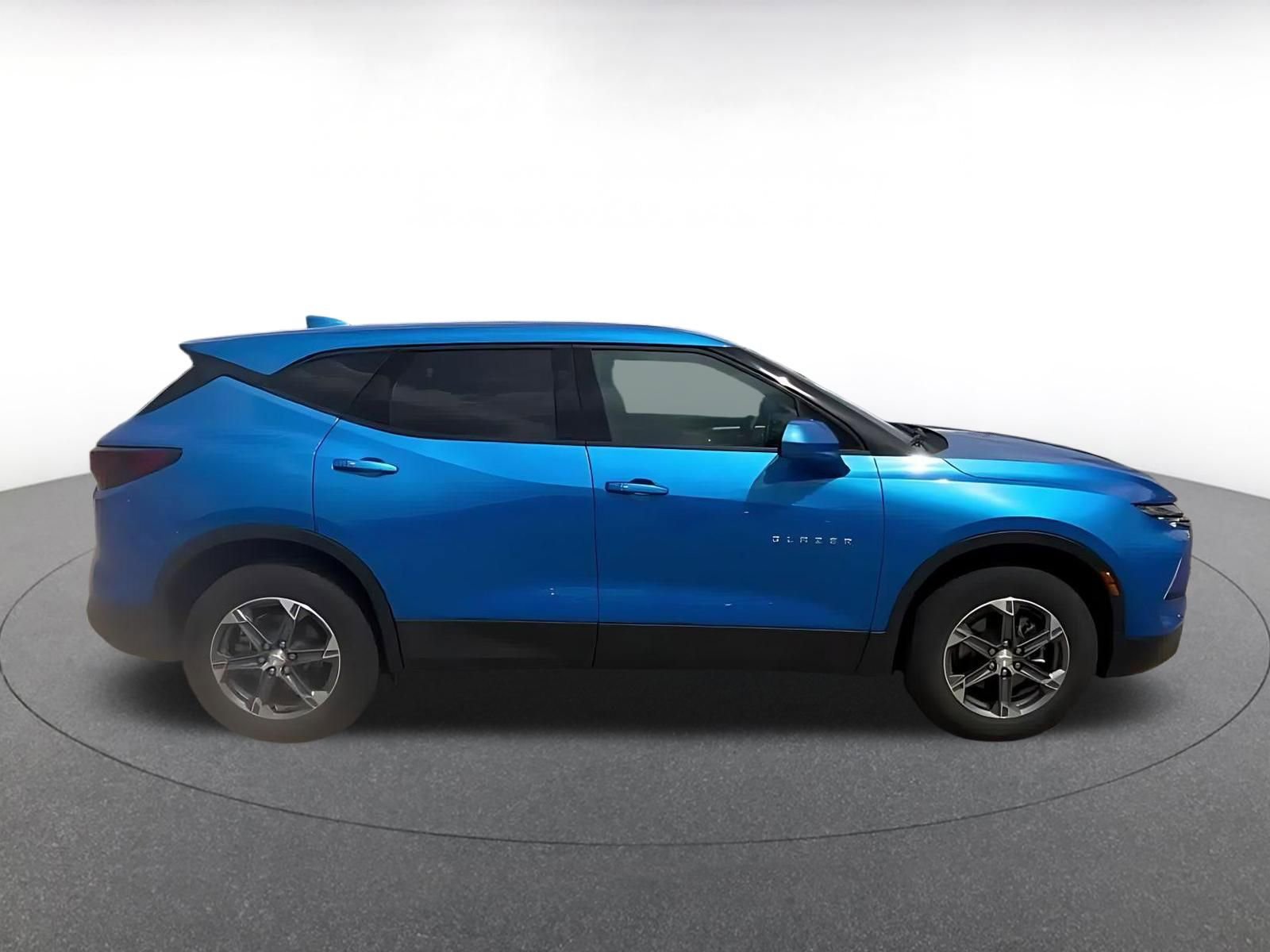 Thumbnail: 2025 Chevrolet Blazer - 16