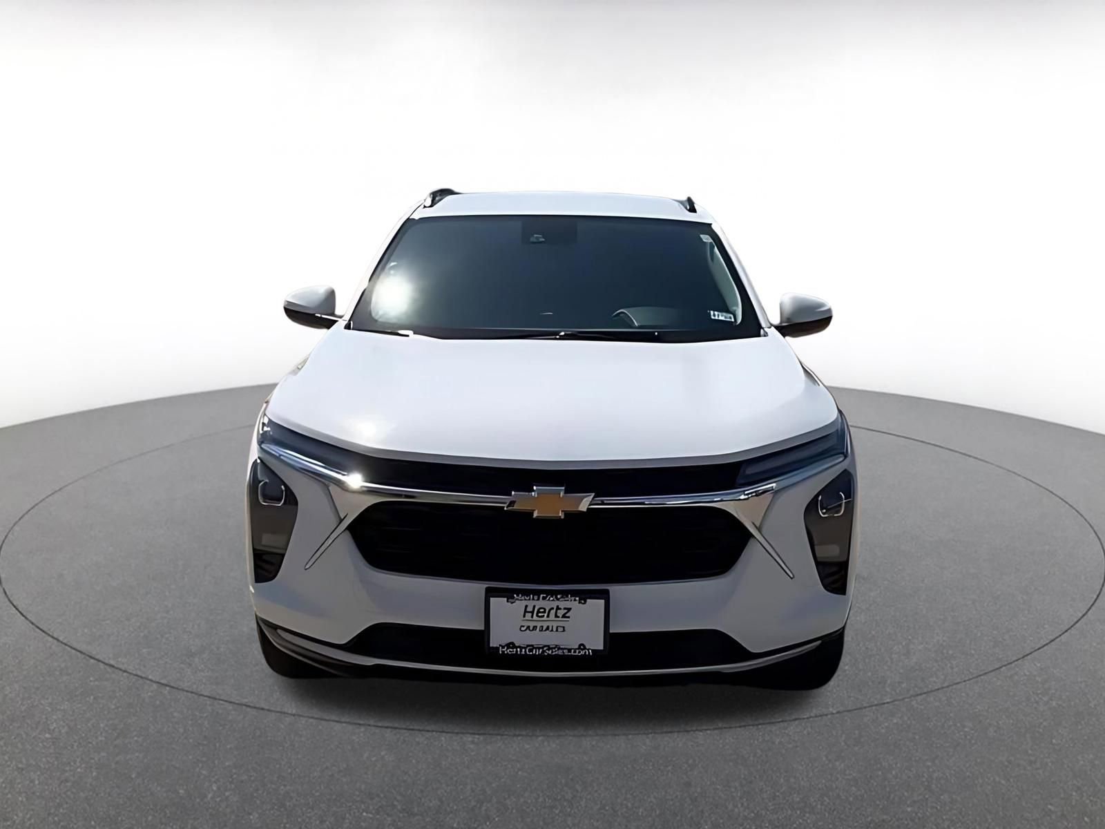 Thumbnail: 2025 Chevrolet Trax - 4