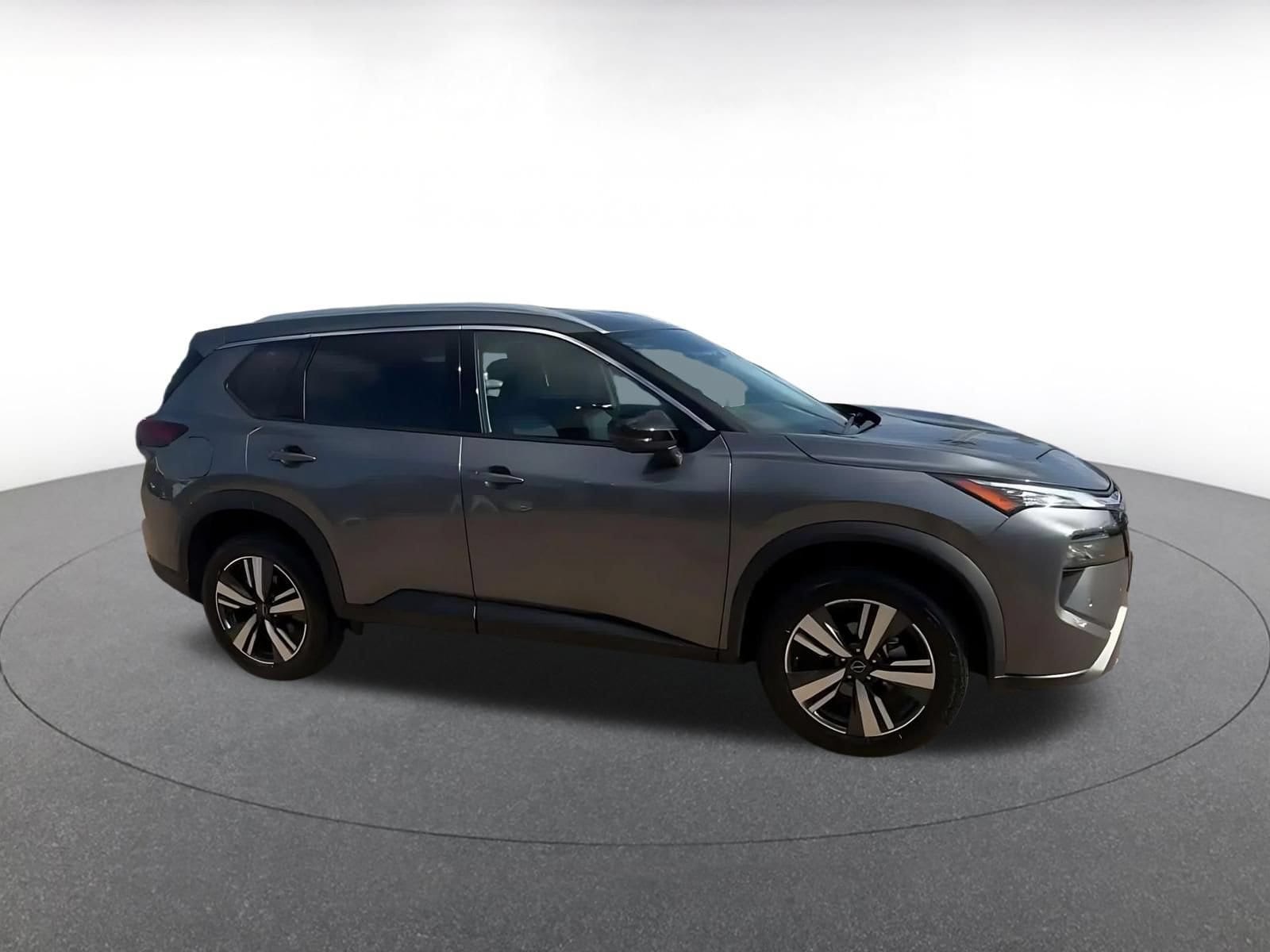 Thumbnail: 2026 Nissan Rogue - 2