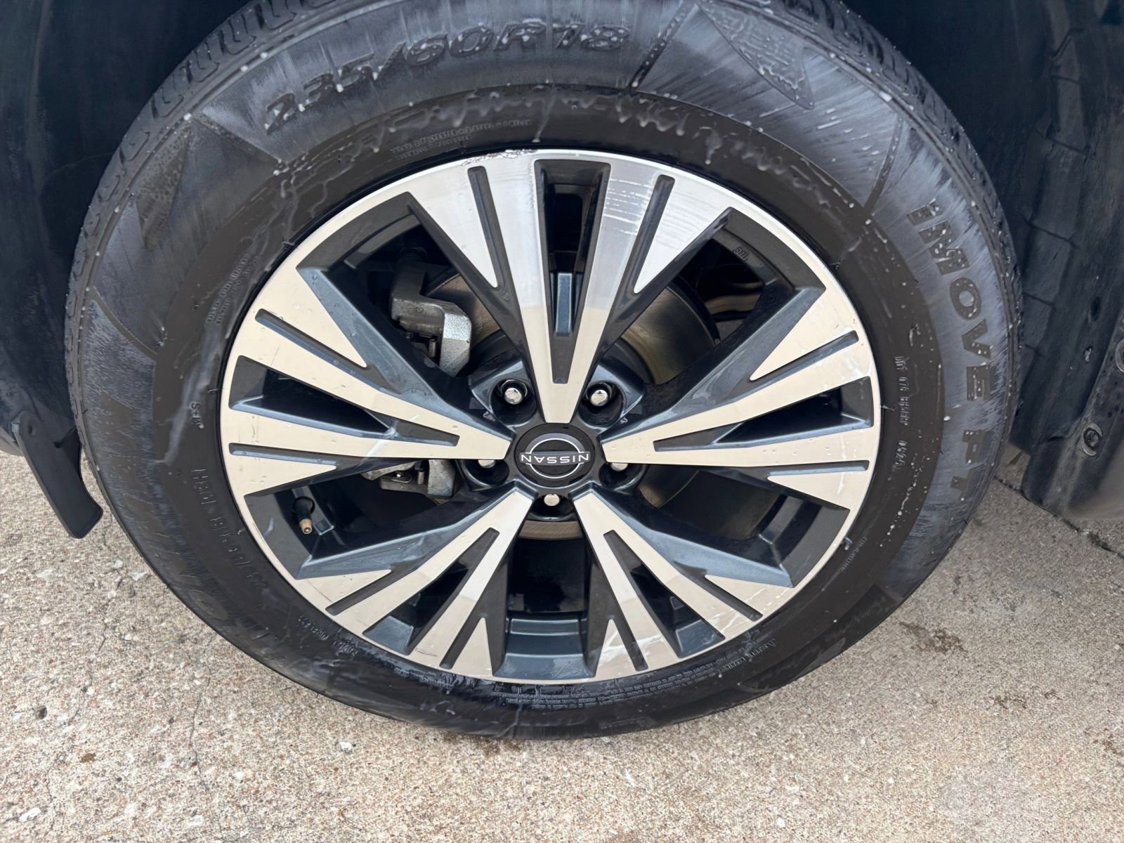 Thumbnail: 2023 Nissan Rogue - 28