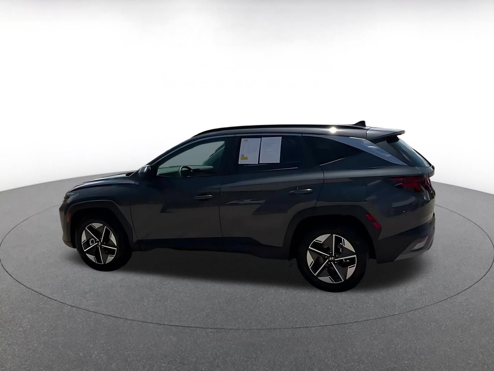 Thumbnail: 2026 Hyundai Tucson - 9