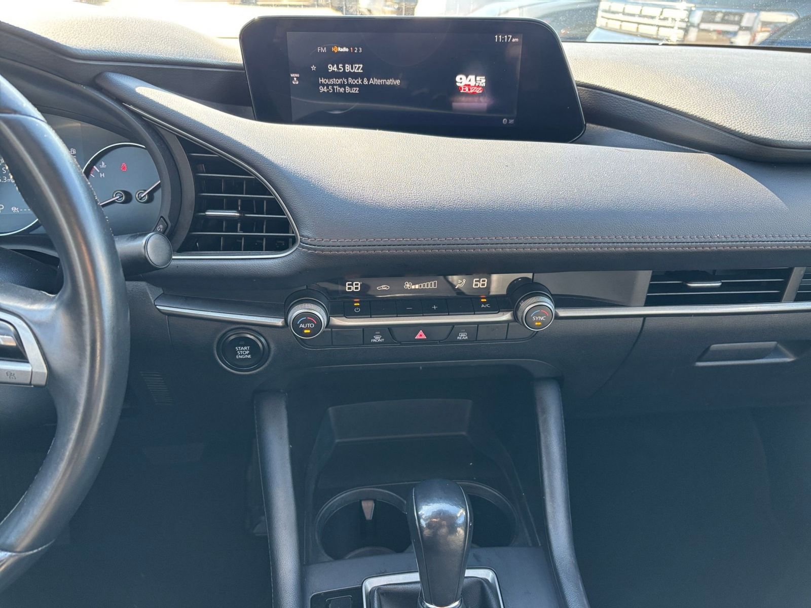 Thumbnail: 2023 Mazda Mazda3 - 17