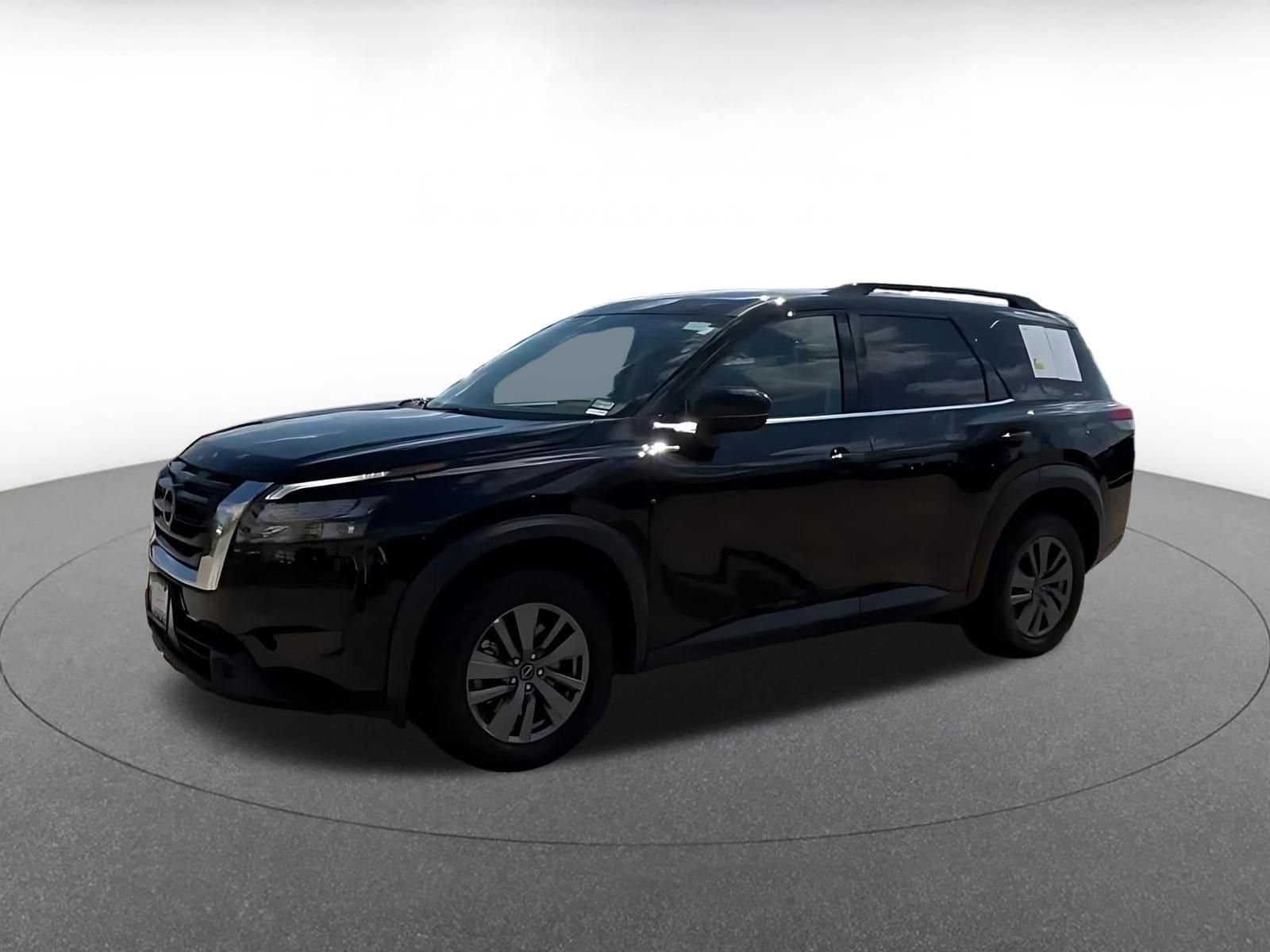 Thumbnail: 2025 Nissan Pathfinder - 8
