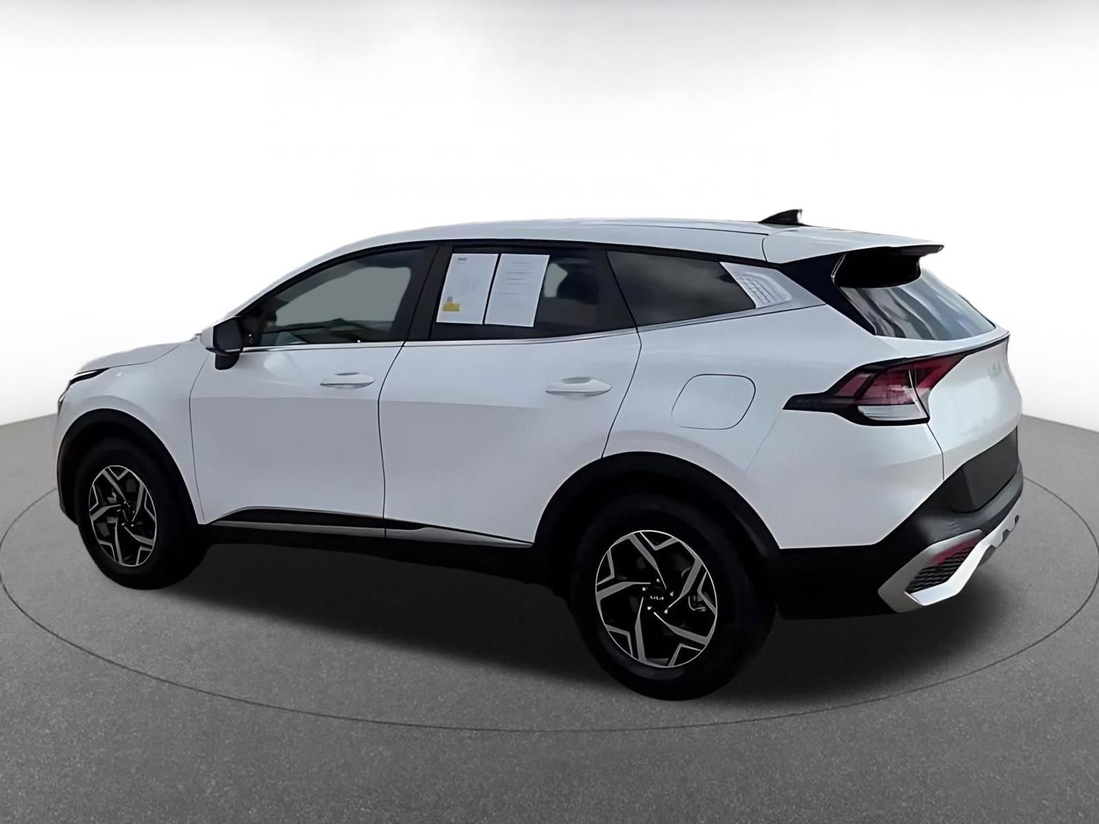 Thumbnail: 2025 Kia Sportage - 11