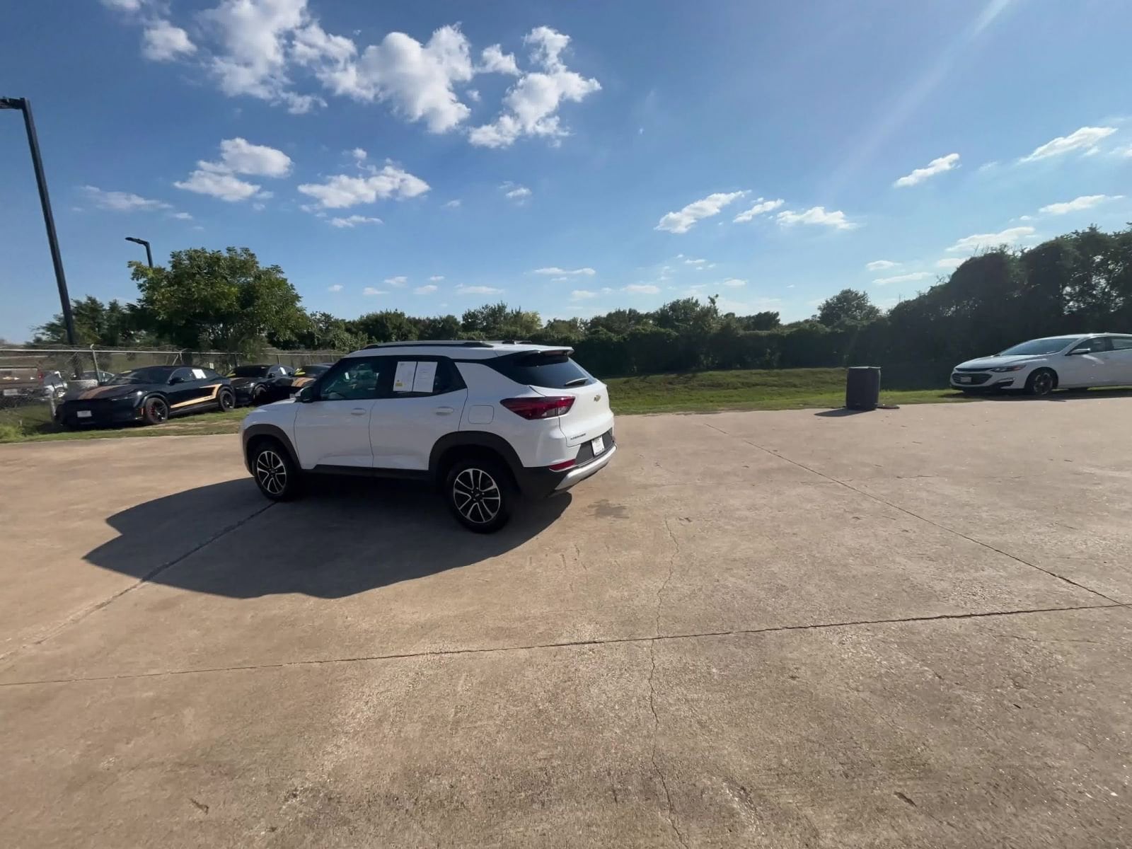 Thumbnail: 2025 Chevrolet TrailBlazer - 16