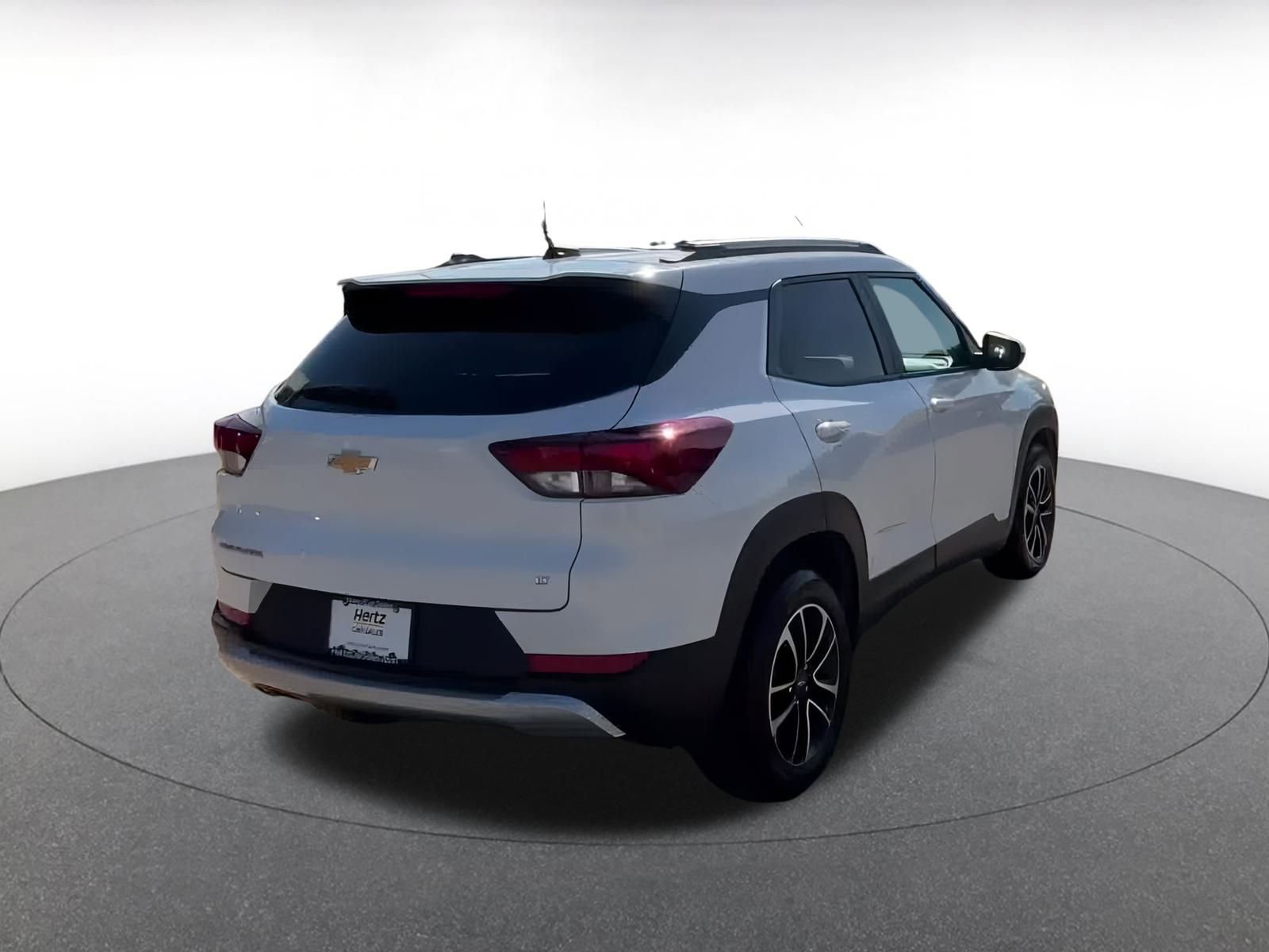 Thumbnail: 2025 Chevrolet TrailBlazer - 14