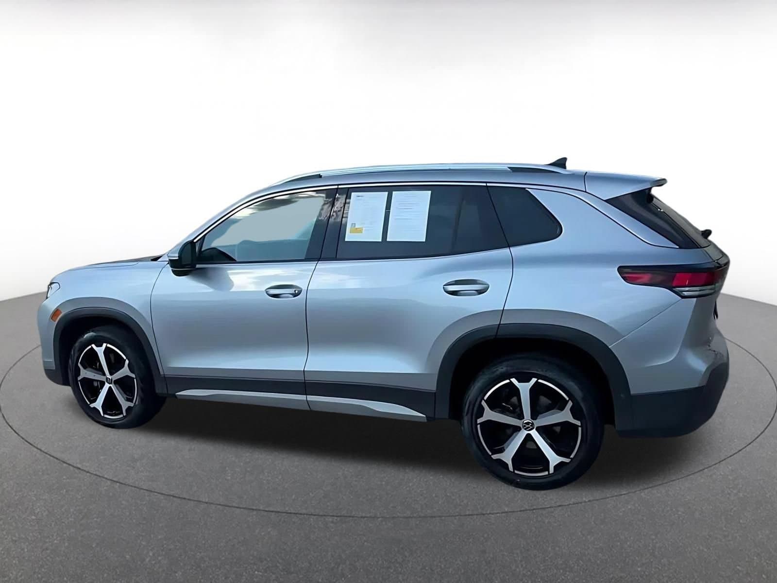 Thumbnail: 2026 Volkswagen Tiguan - 8