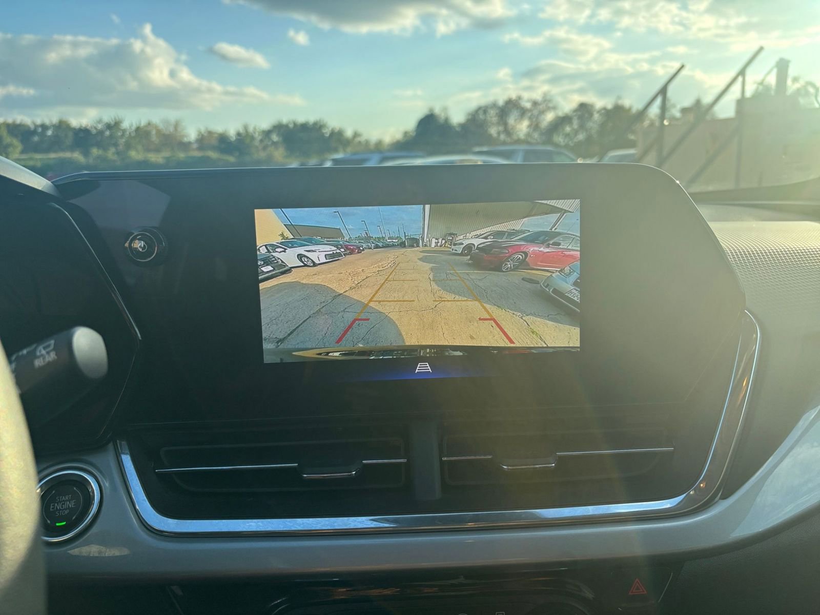 Thumbnail: 2025 Chevrolet Trax - 17