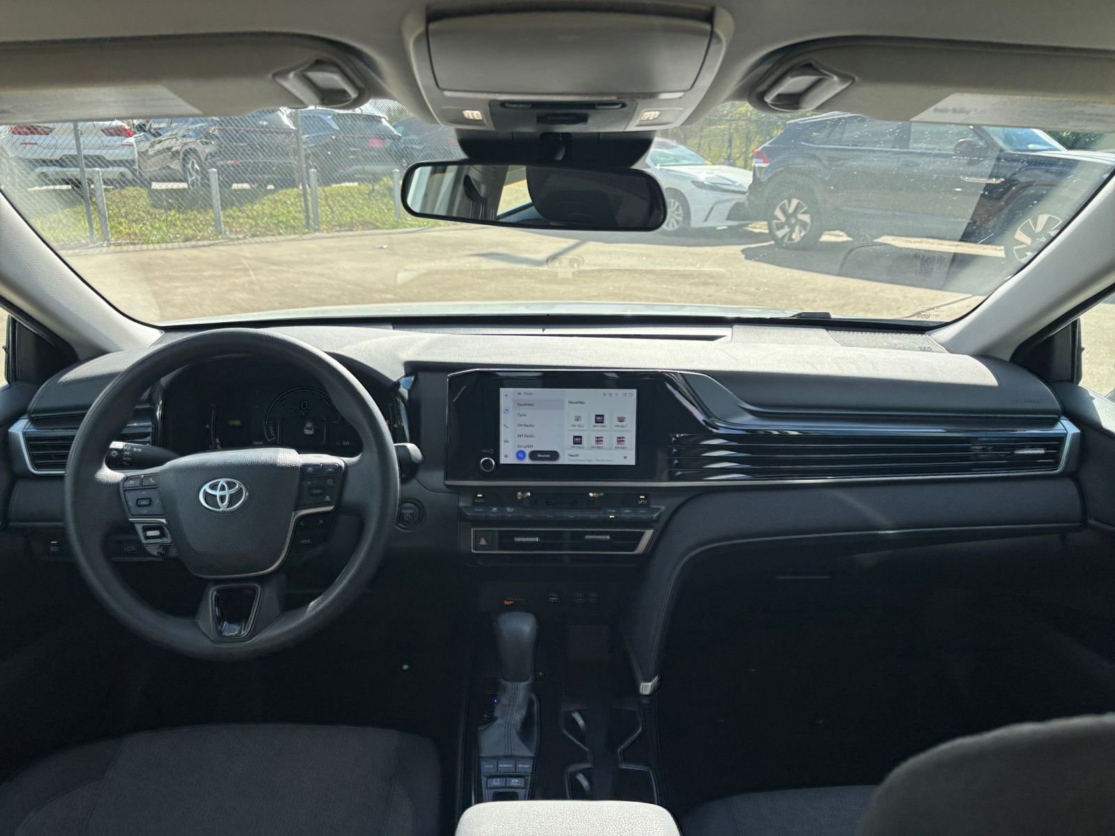 Thumbnail: 2025 Toyota Camry - 32