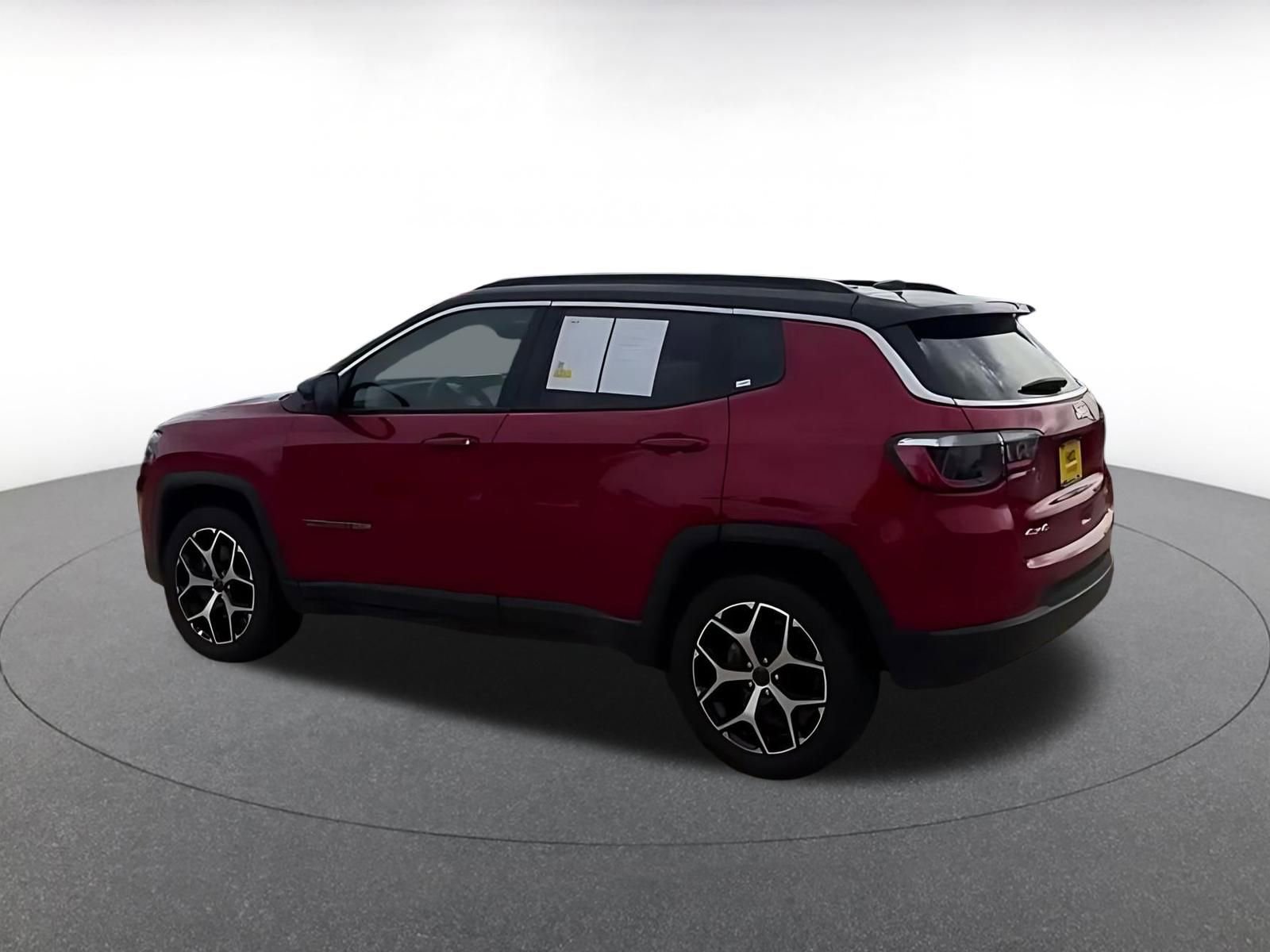 Thumbnail: 2025 Jeep Compass - 9