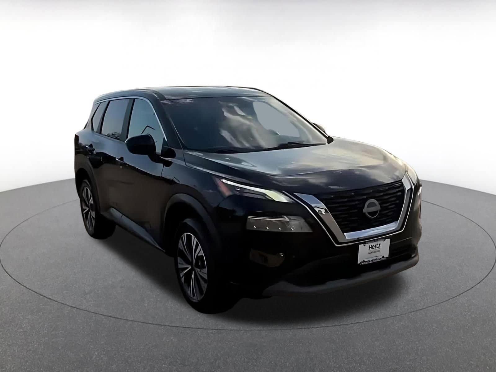 Thumbnail: 2023 Nissan Rogue - 3